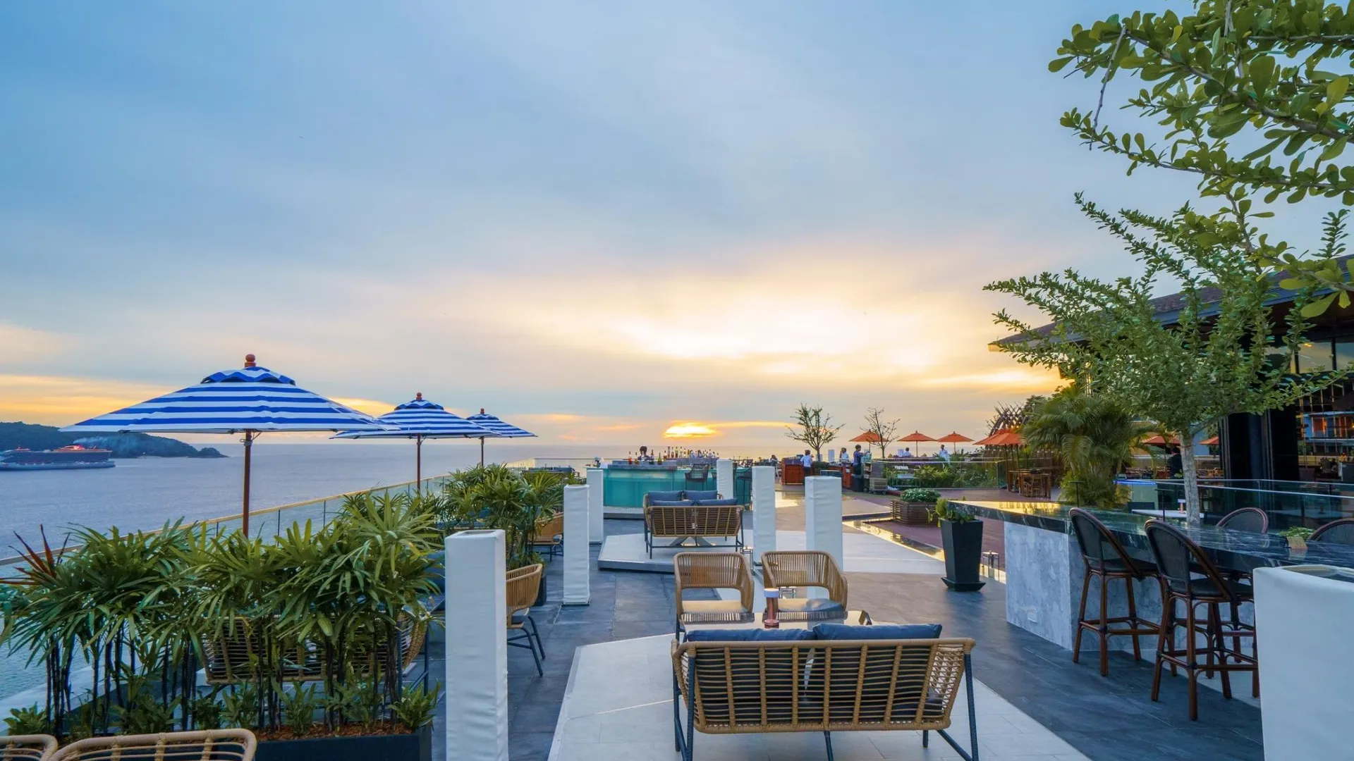 푸켓 칼리마 리조트 앤 스파 5성급 호텔 전망