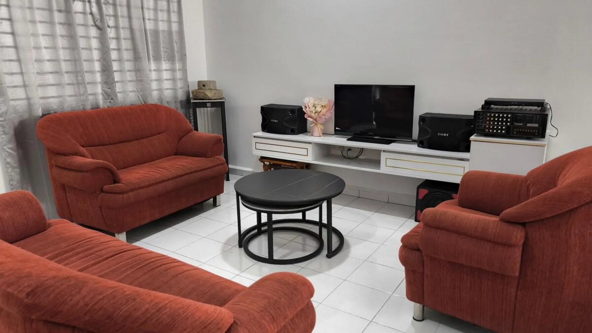 바투 파핫 바투 파핫의 프라이빗 하우스 (m², 침실 4개, 프라이빗 욕실 3개) 4성급 게스트하우스 객실