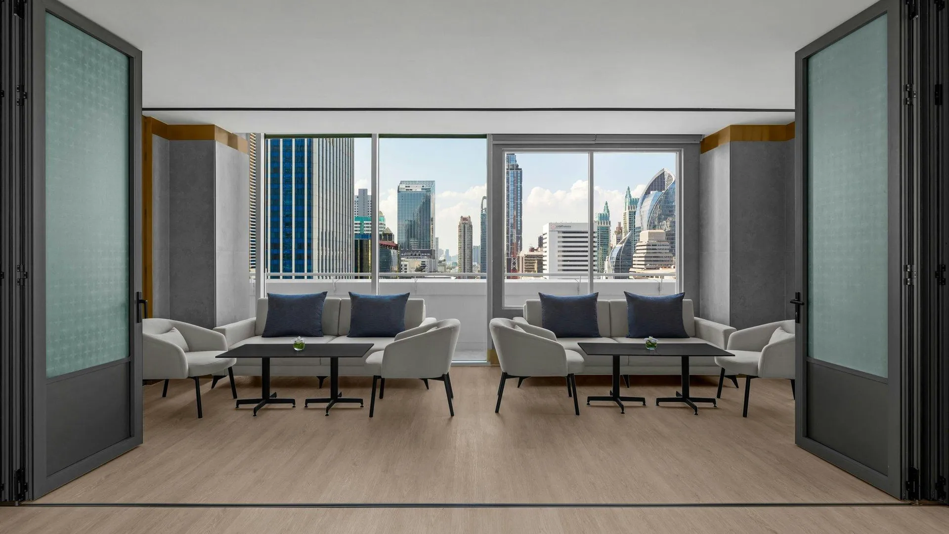 방콕 코트야드 바이 메리어트 방콕 4성급 호텔 수영장