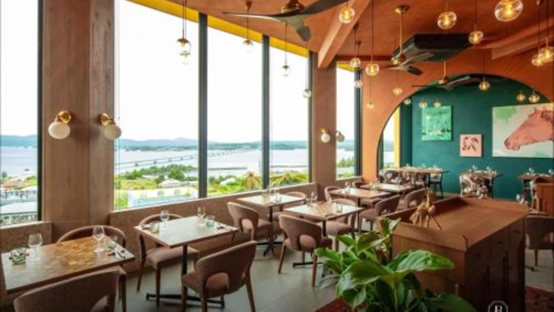 오키나와 본섬 바톤 스위트 오키나와 코우리지마 5성급 호텔 레스토랑