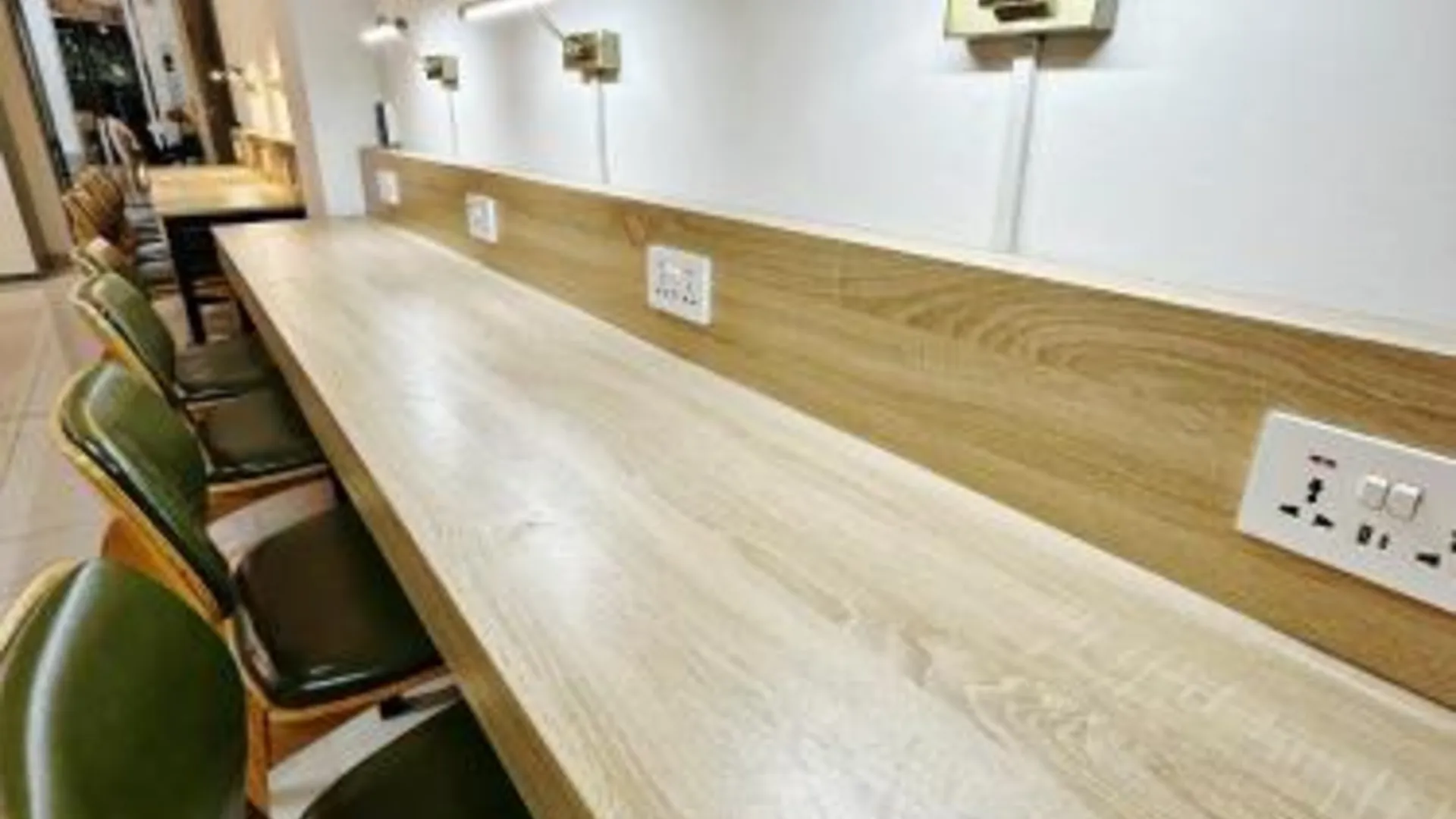 호치민 아망고 홈 브랜드 5 5성급 호텔 수영장