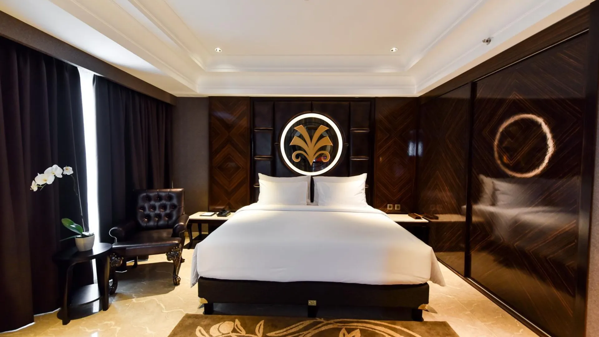 마카사르 Myko Hotel and Convention Center Makassar 4성급 호텔 스위트룸