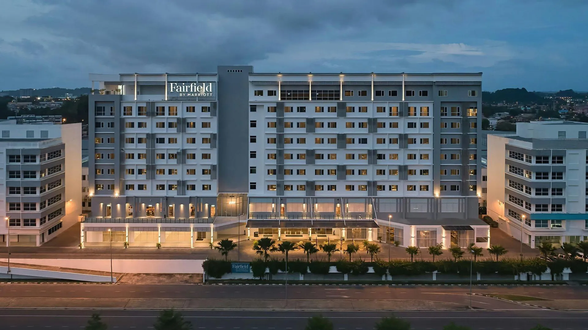 빈툴루 페어필드 바이 메리어트 빈툴루 파라곤 3성급 호텔 레스토랑