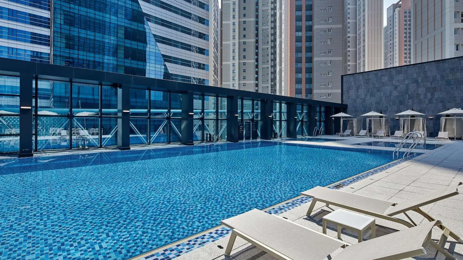 부산 신라스테이 부산 김해공항 - 녹산 4성급 호텔 레스토랑