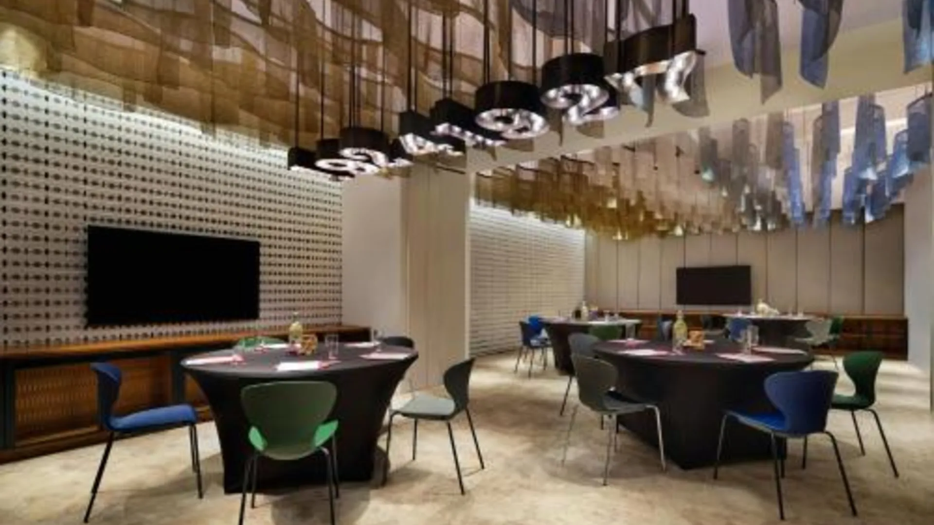 발리 알로프트 발리 스미냑 4성급 호텔 수영장