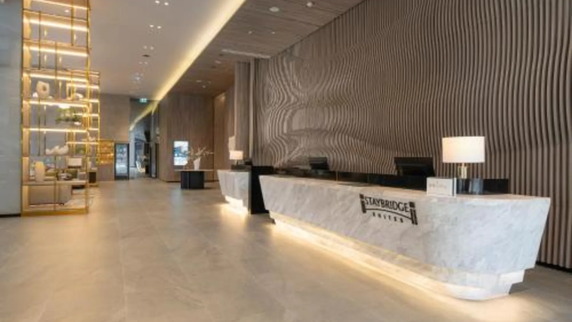 방콕 스테이브리지 스위트 방콕 수쿰빗 바이 IHG 4성급 호텔 수영장