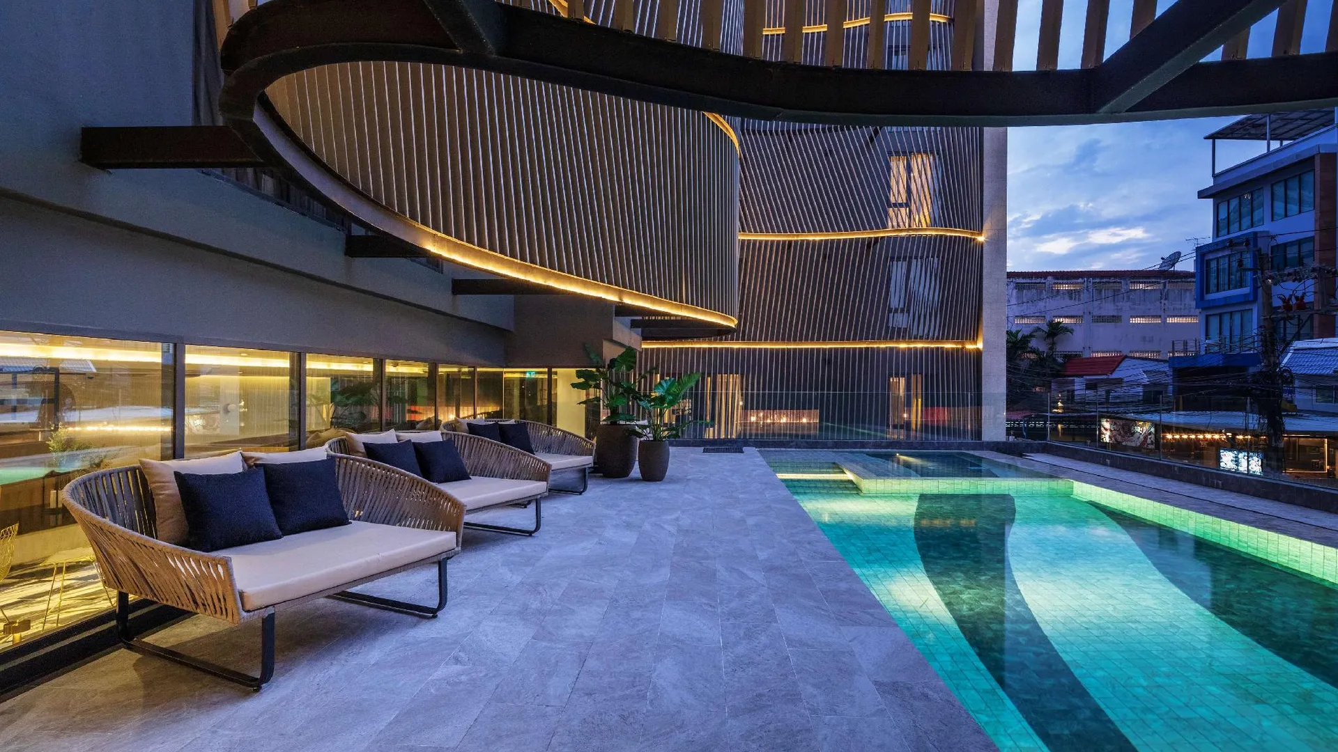 방콕 베스트 웨스턴 라차다 호텔 4성급 호텔 로비