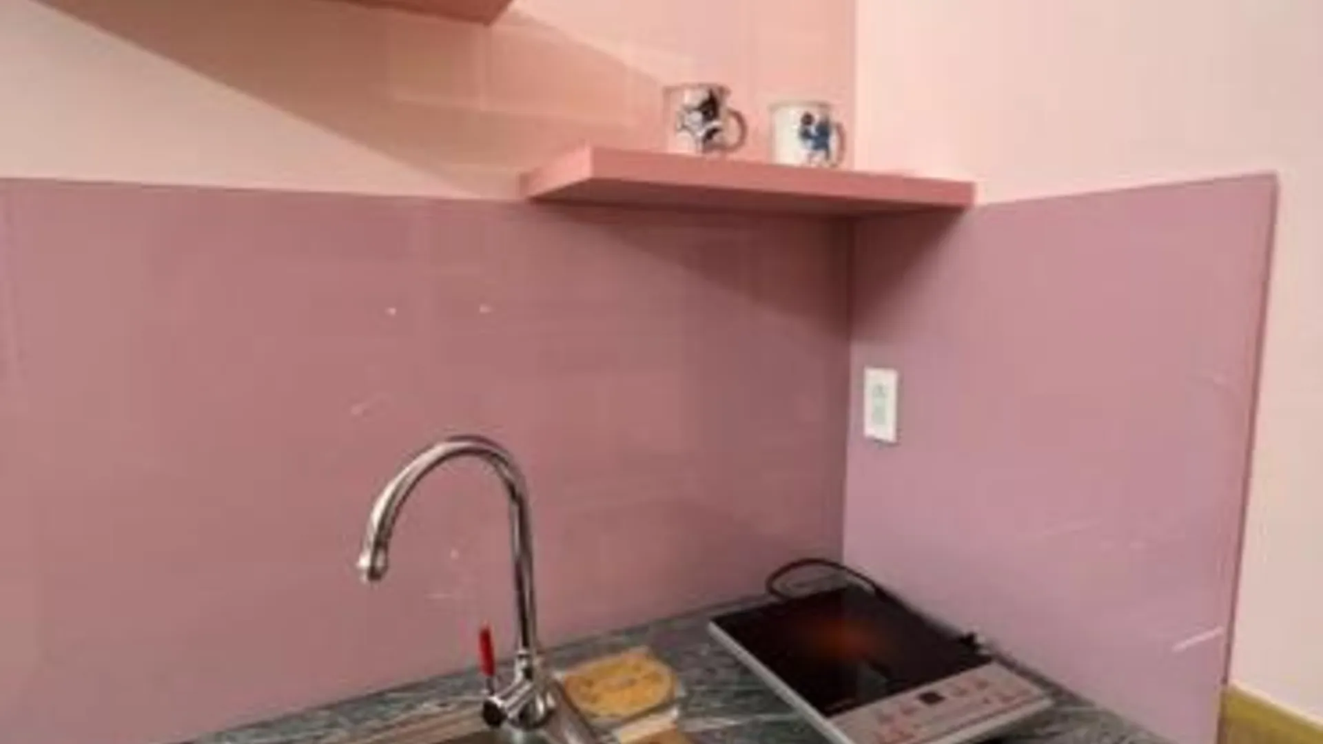 호치민 December Homestay studio ban công 호텔 로비