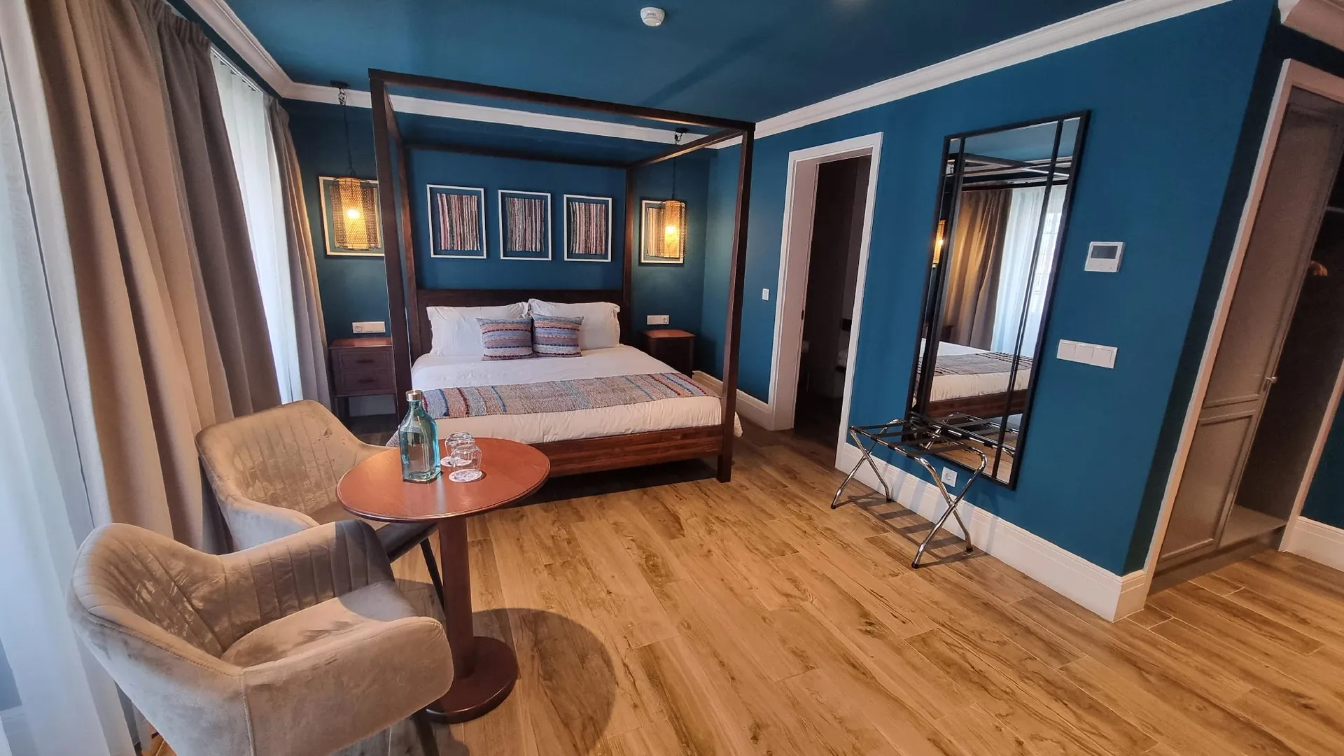 앙그라 두 에루이스무 Açores Autentico Boutique Hotel 4성급 호텔 스위트룸