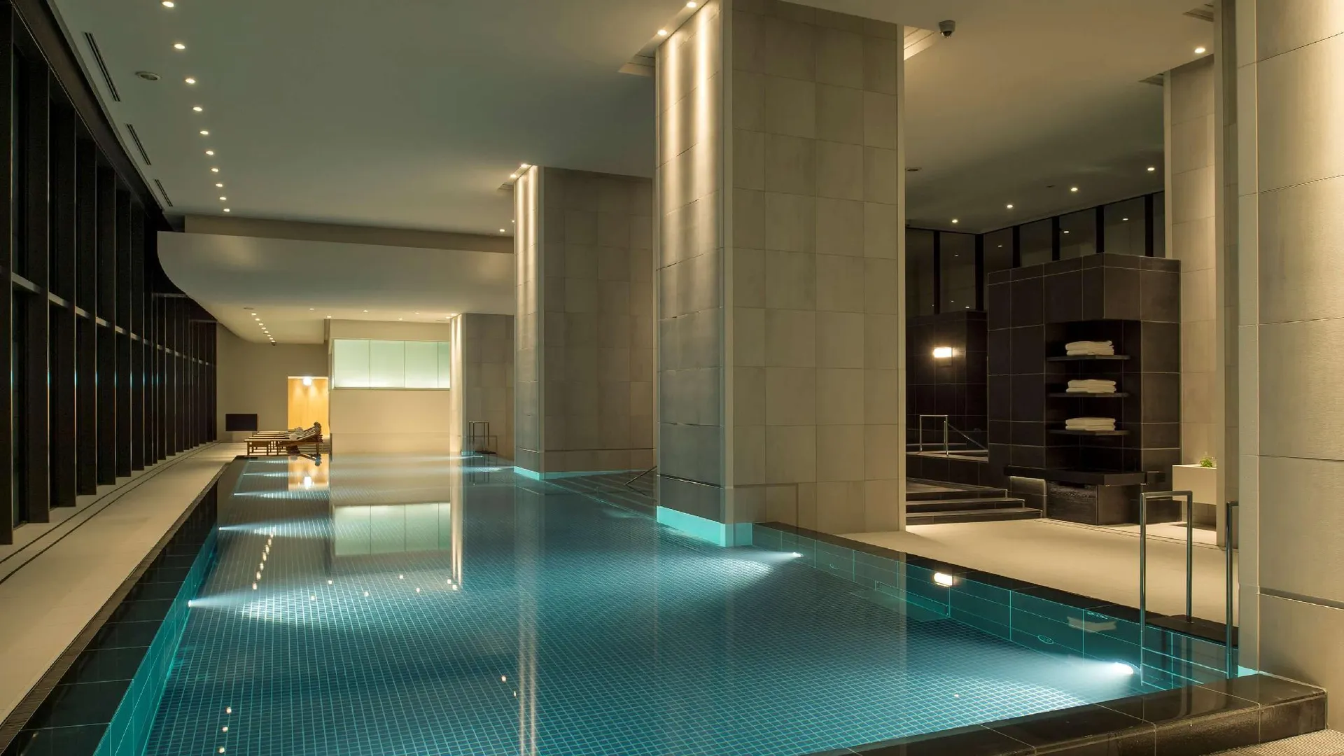 도쿄 / 동경 안다즈 도쿄 토라노몬 힐스 5성급 호텔 수영장