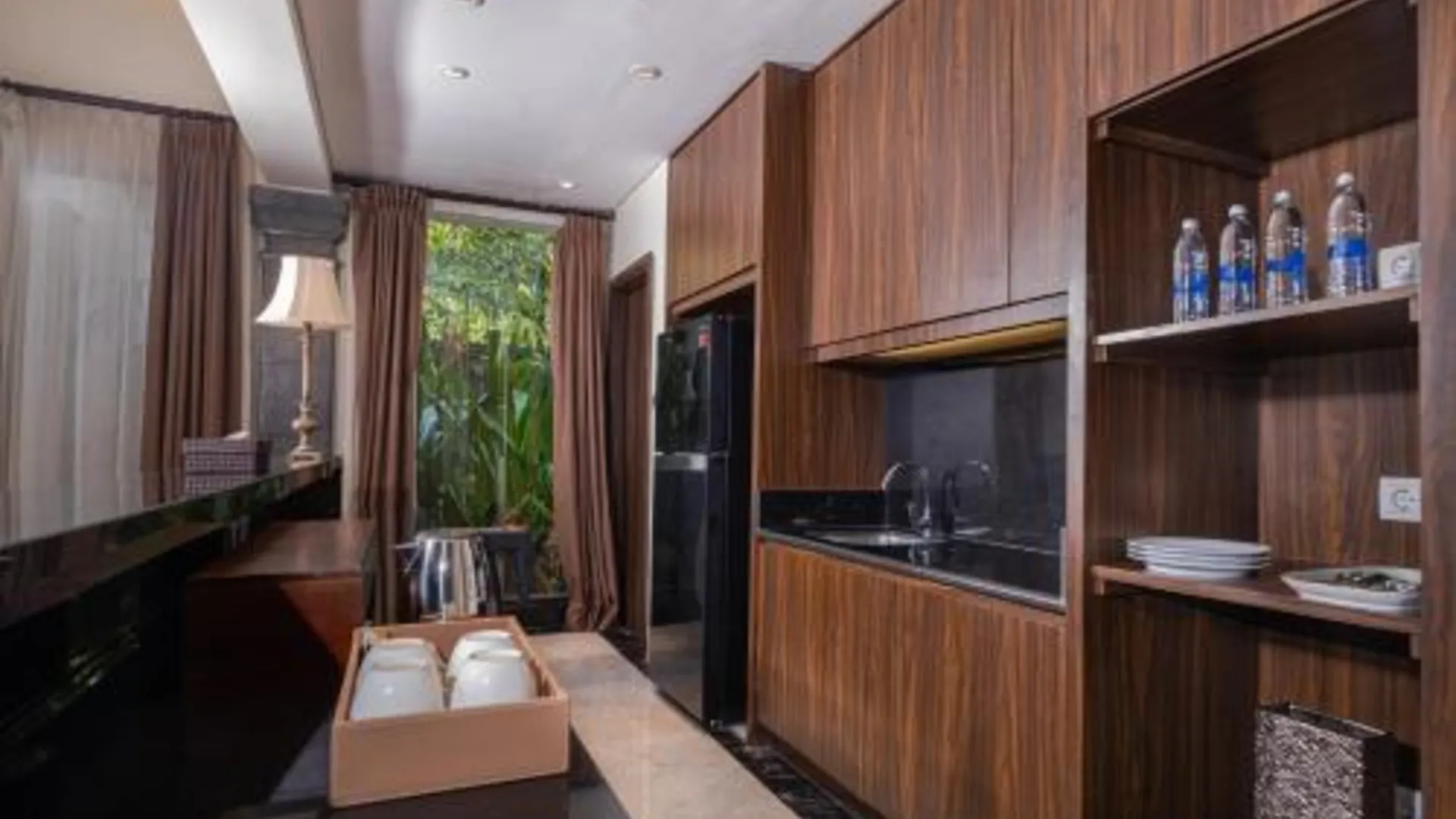 발리 홈 사라남 바투리티 5성급 호텔 객실