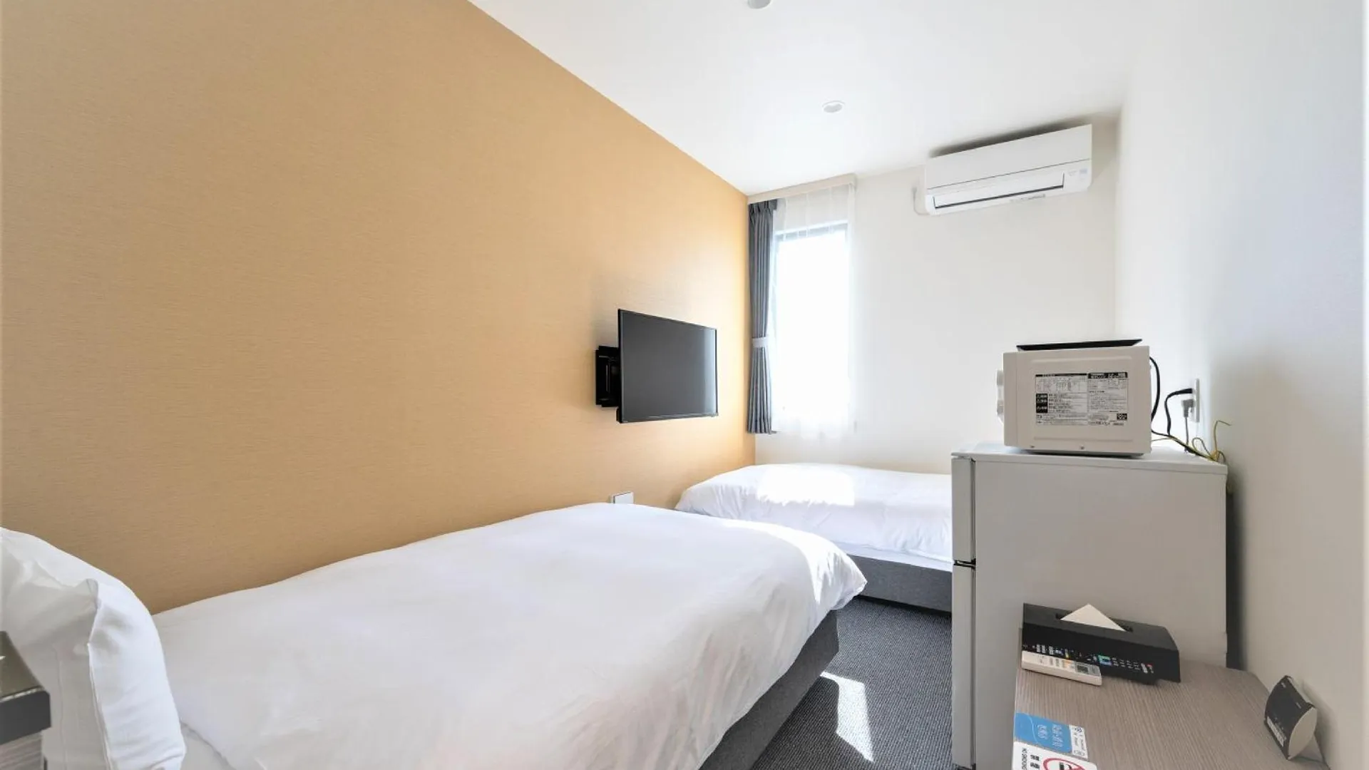 오키나와 본섬 호텔 R9 더 야드 우루마 3성급 호텔 수영장