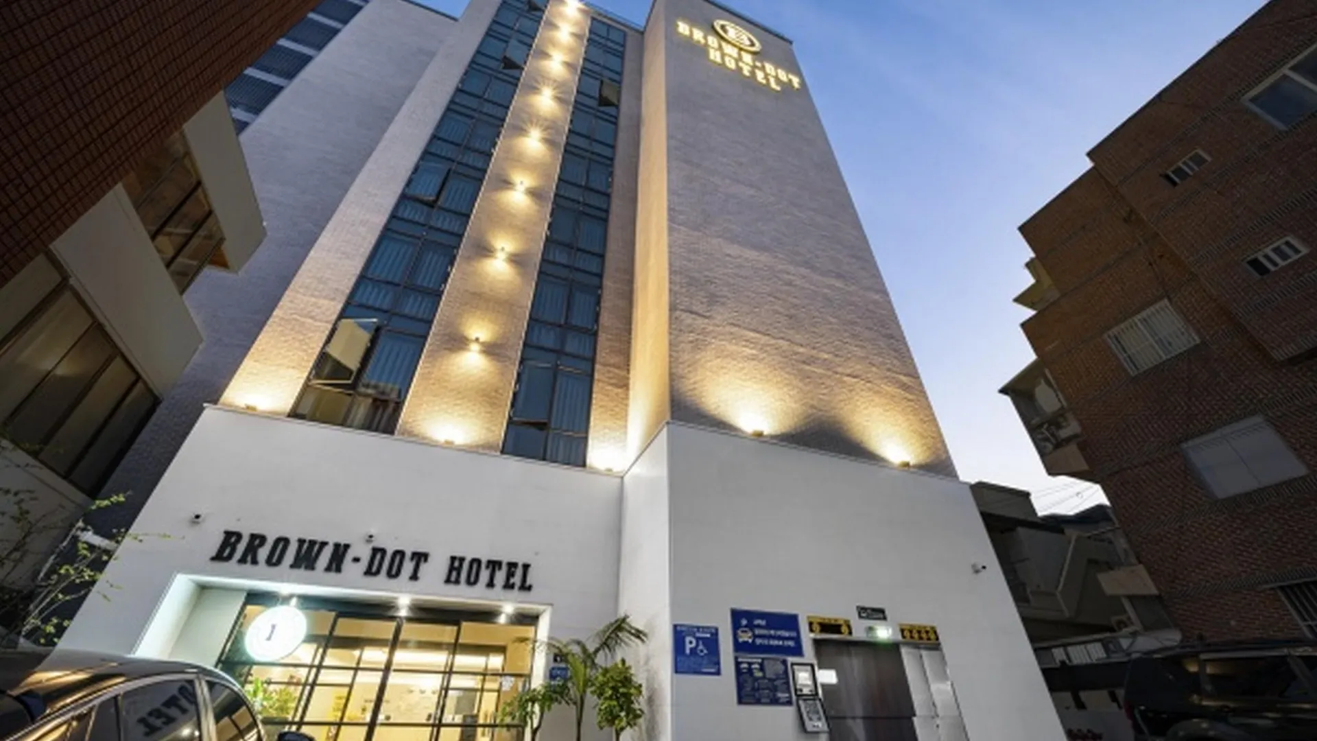 부산 브라운도트호텔 사직야구장점 2성급 호텔 전망