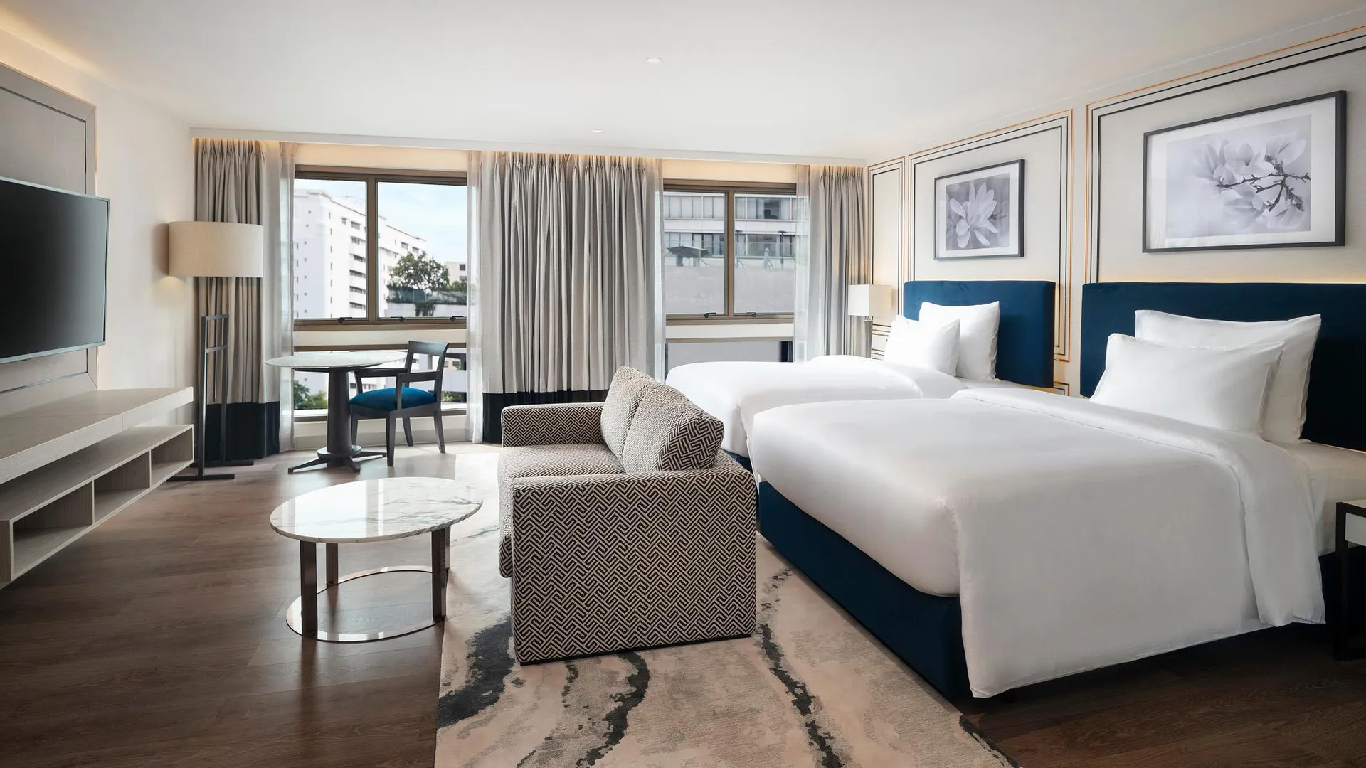 방콕 래디슨 호텔 샤토 드 방콕 4성급 호텔 스위트룸