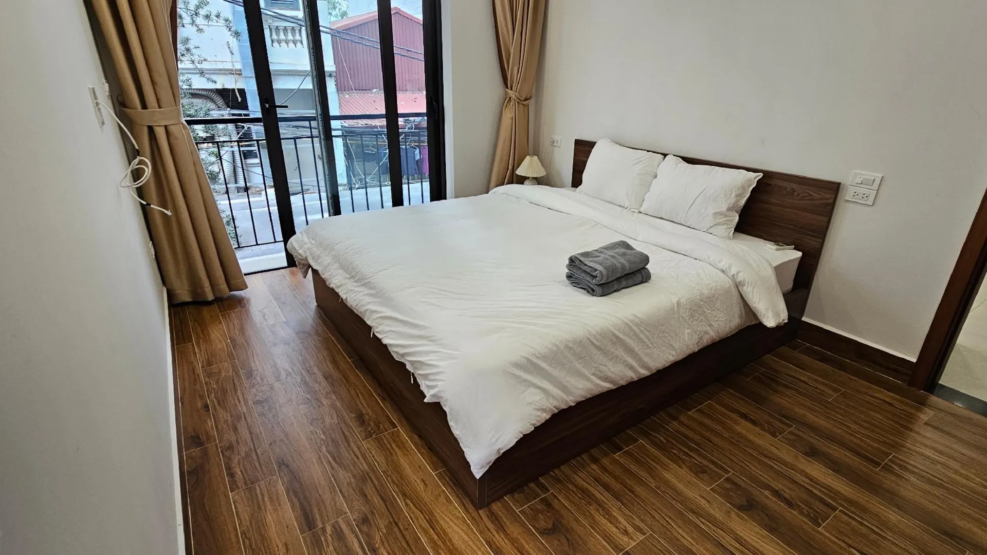 하노이 HD 홈즈 웨스트레이크 서비스드 아파트먼트 3성급 호텔 스위트룸