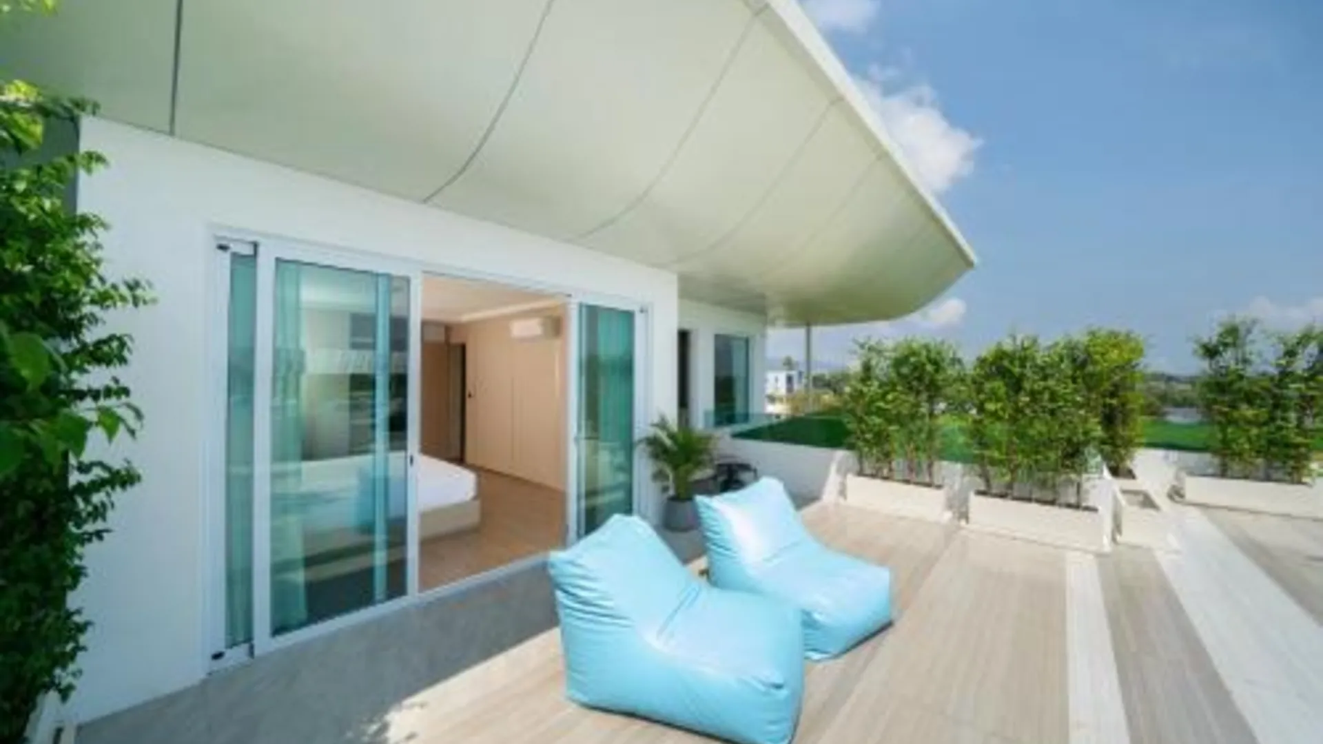 푸켓 찰롱 마리나 베이뷰 푸켓 5성급 호텔 외관