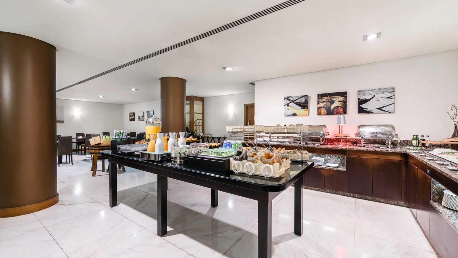 포르투 유로스트스 다스 아르테즈 호텔 4성급 호텔 레스토랑