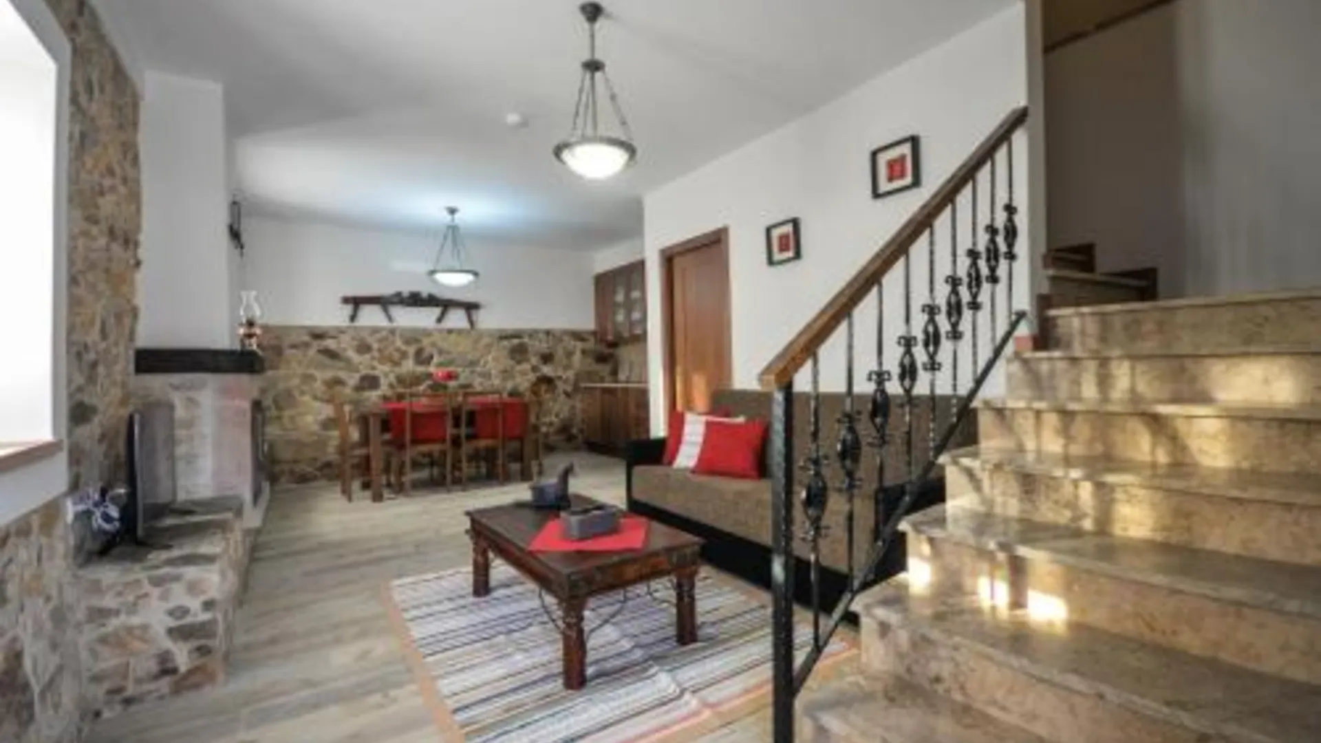 페나코바 Casas no Terreiro 4성급 게스트하우스 로비