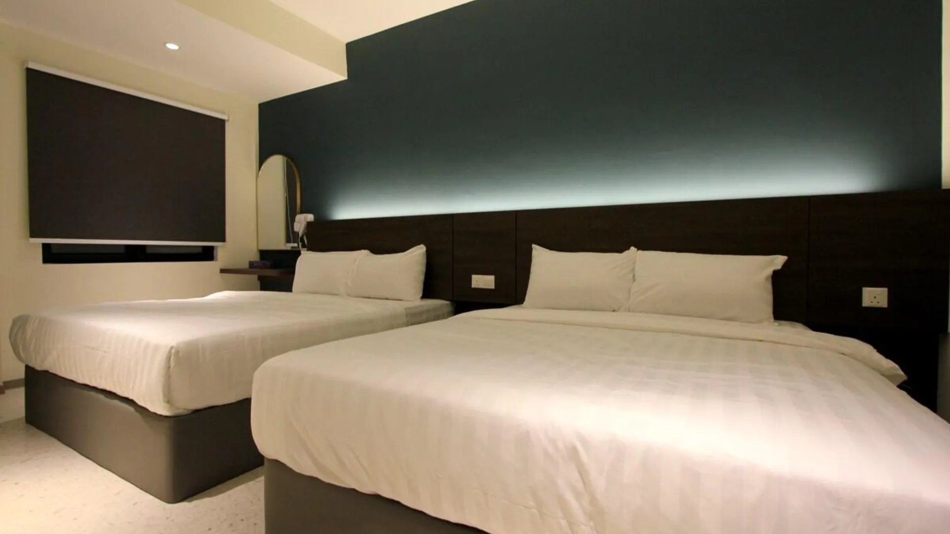 말라카 존커의 프라이빗 하우스 (1200m², 침실 4개, 프라이빗 욕실 4개) 4성급 게스트하우스 스위트룸