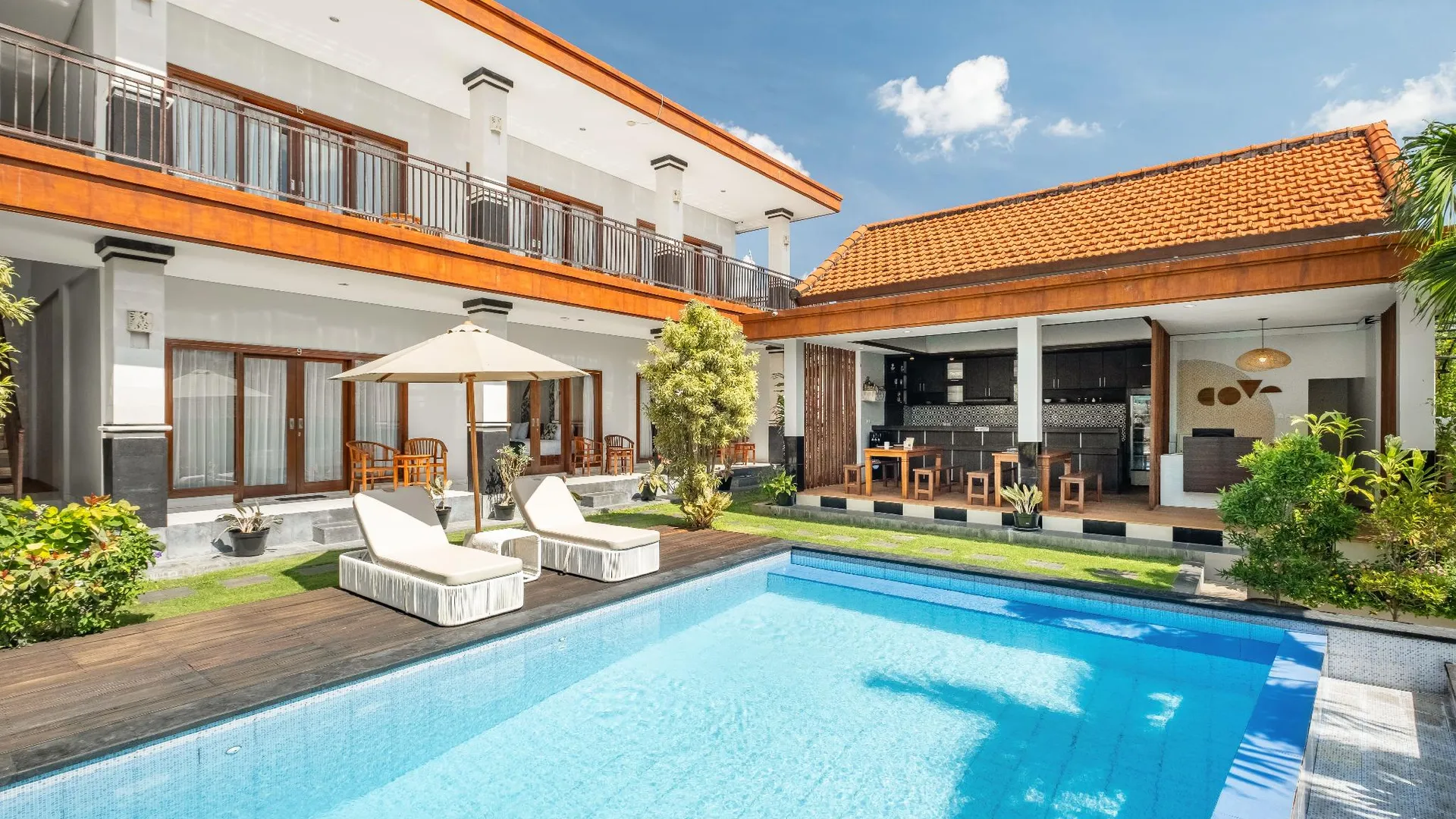 발리 코브 아르간타 3성급 호텔 객실