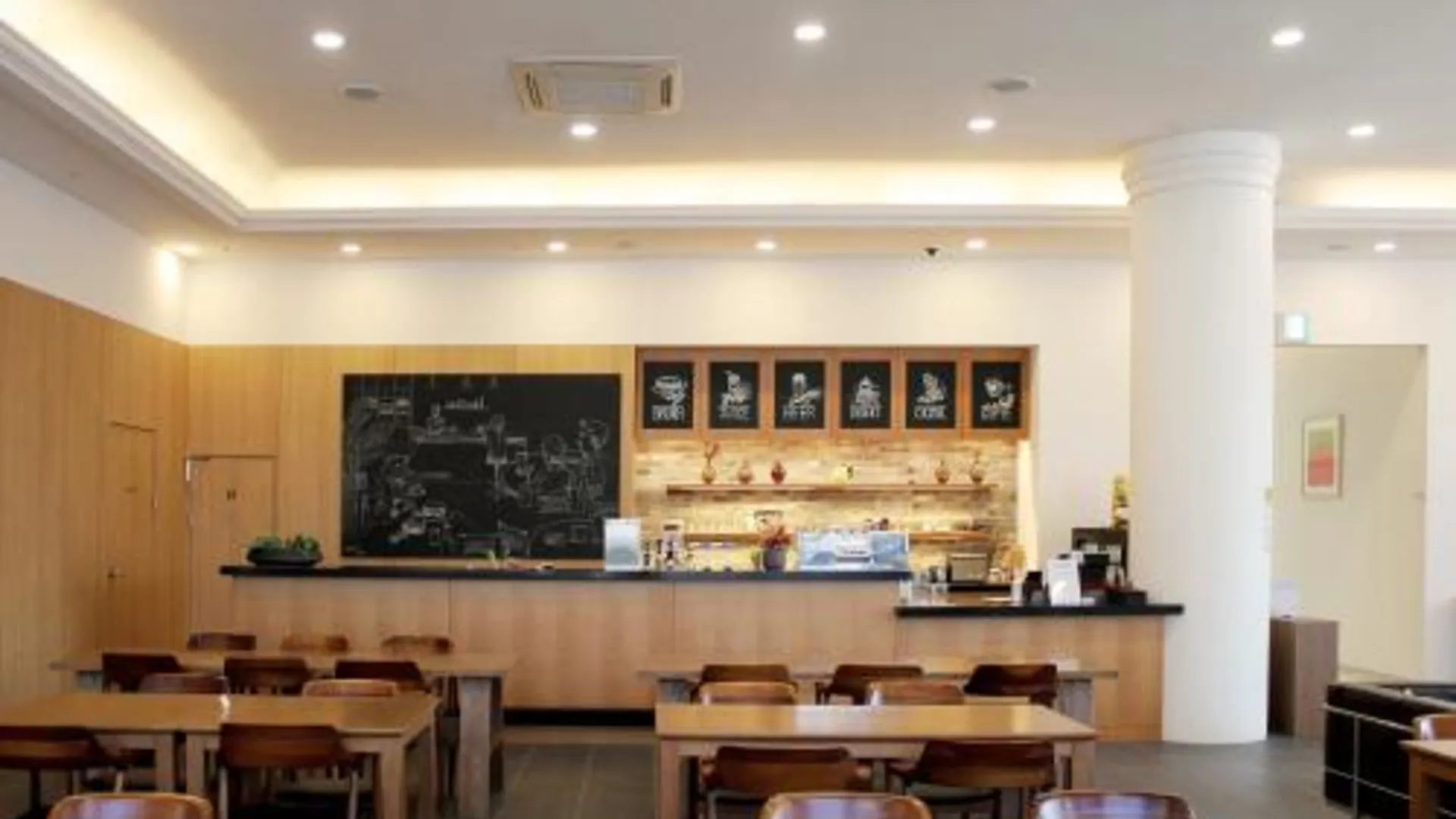 창원 크라운호텔 창원 3성급 호텔 수영장