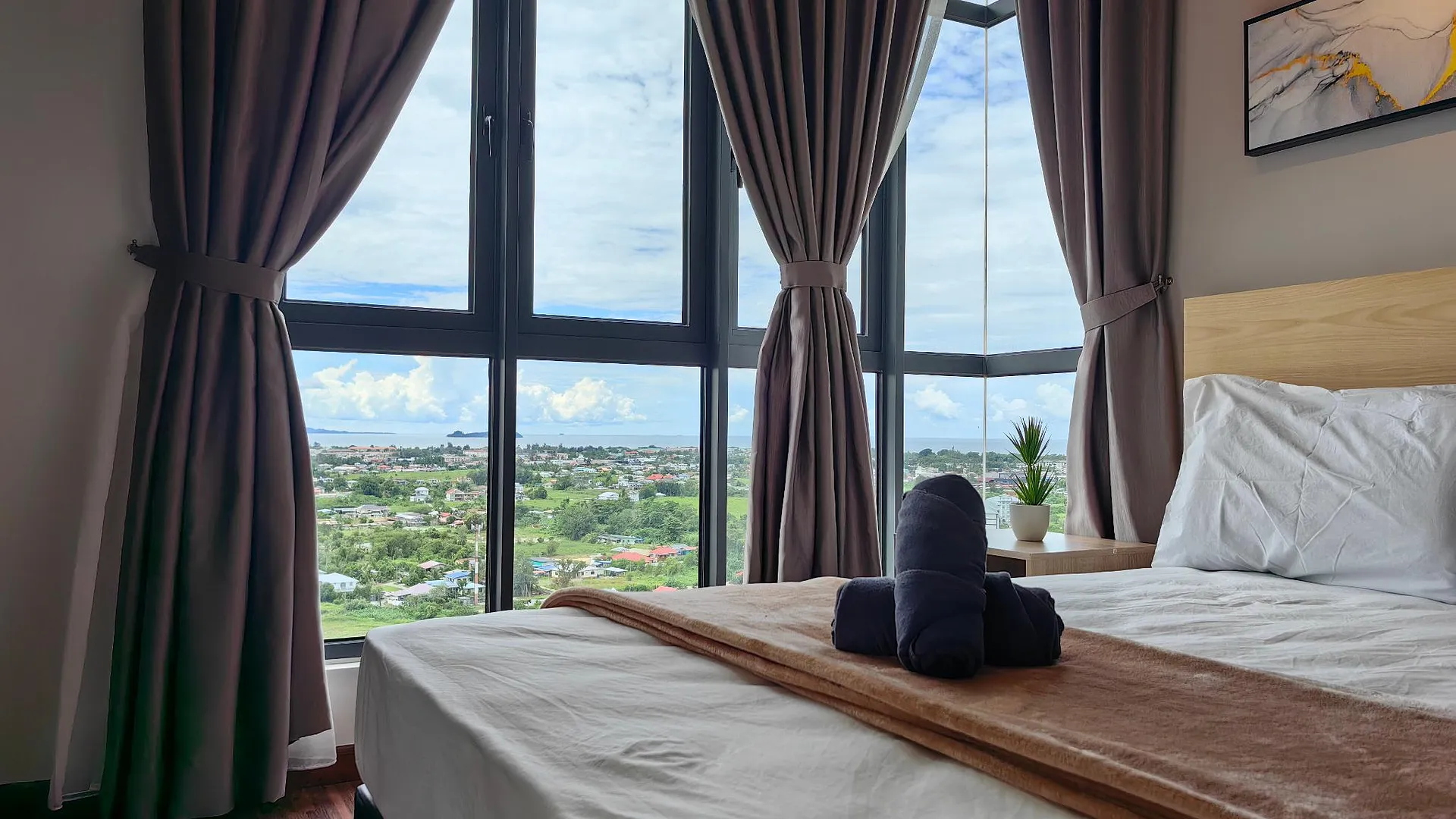 코타키나발루 크파얀의 아파트먼트 (726m², 침실 2개, 프라이빗 욕실 2개) 4성급 싱글룸 스위트룸