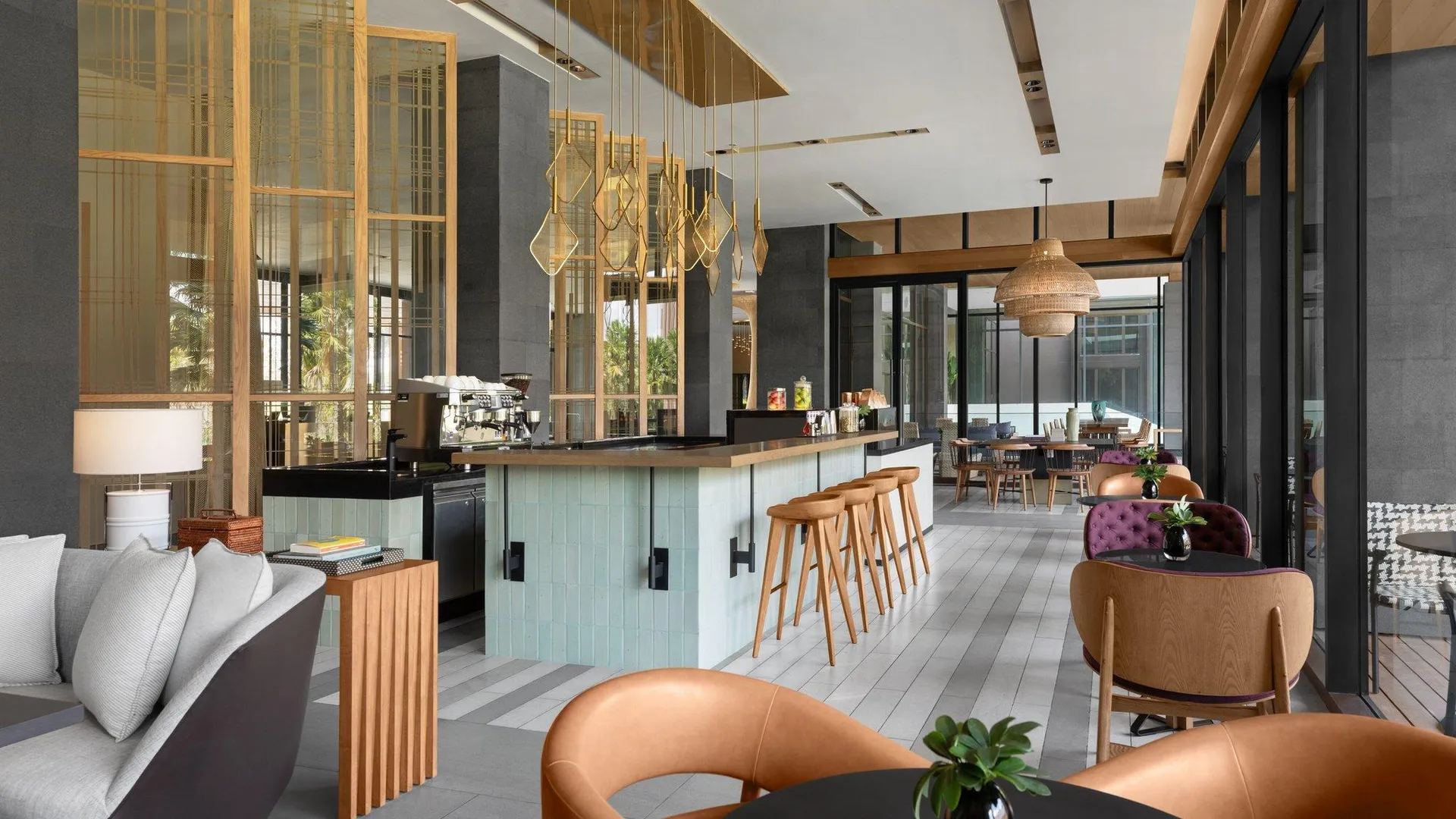 방콕 코트야드 바이 메리어트 방콕 수완나품 에어포트 4성급 호텔 외관