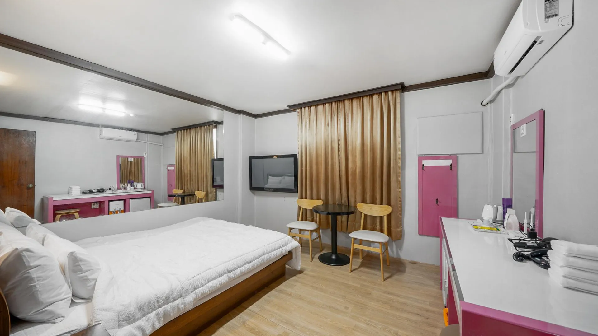 전주 전주 진북동 하얀 호텔 객실