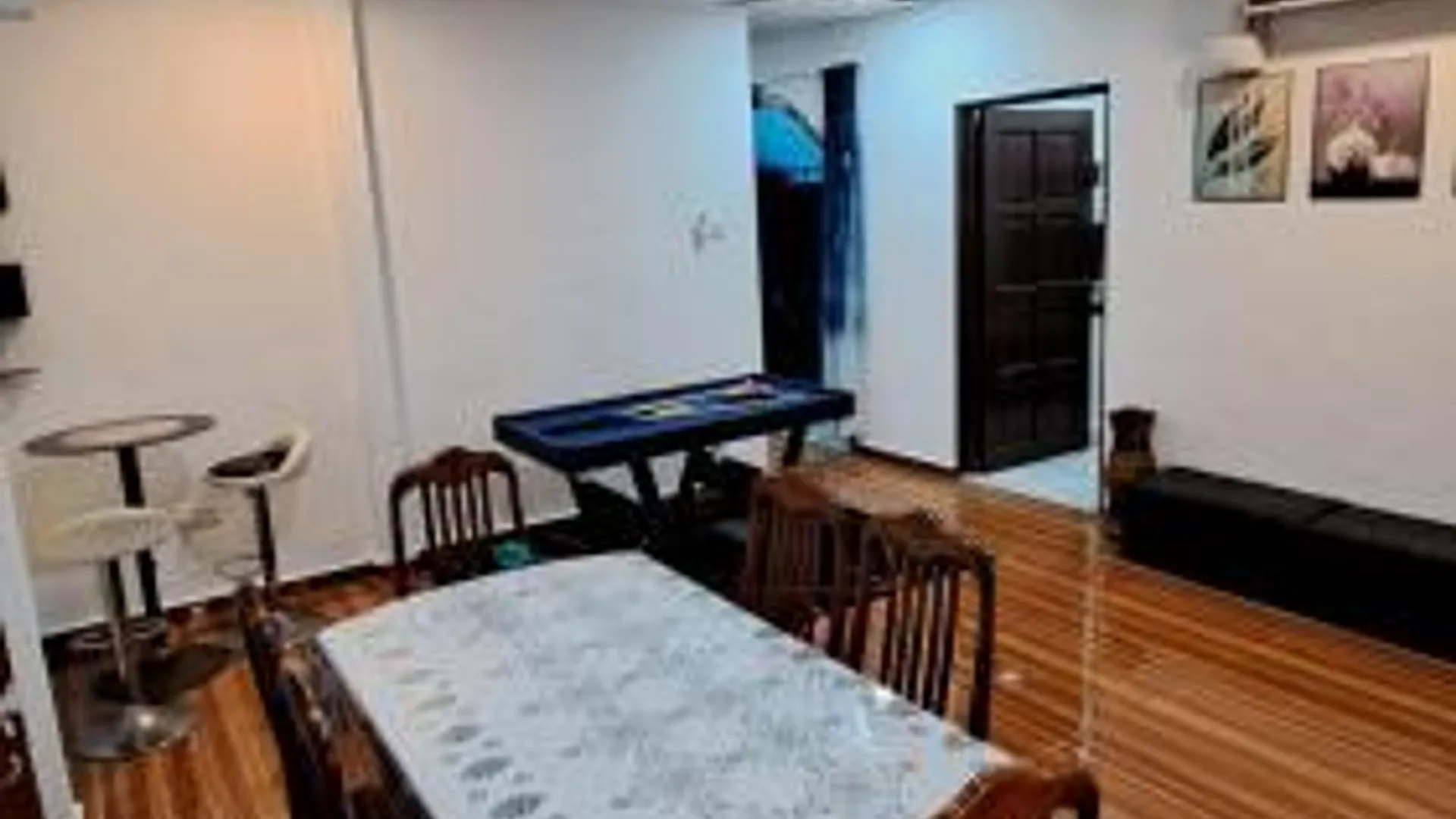 포트 딕슨 타만 포트 딕슨 우타마의 프라이빗 하우스 (2800m², 침실 3개, 프라이빗 욕실 2개) 4성급 게스트하우스 전망