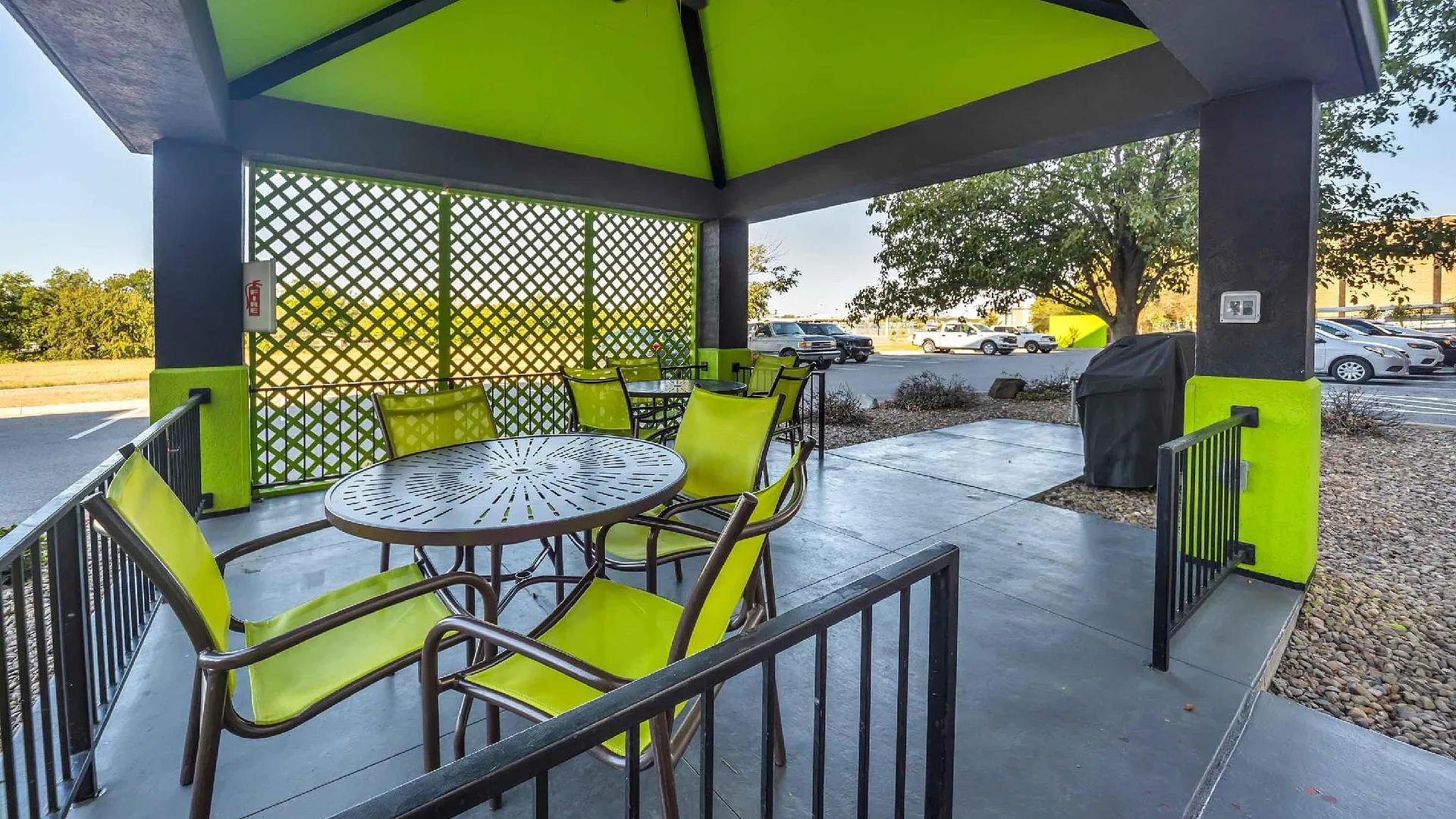 로턴 (OK) Extended Stay America Suites - Lawton - Fort Sill 2성급 호텔 수영장