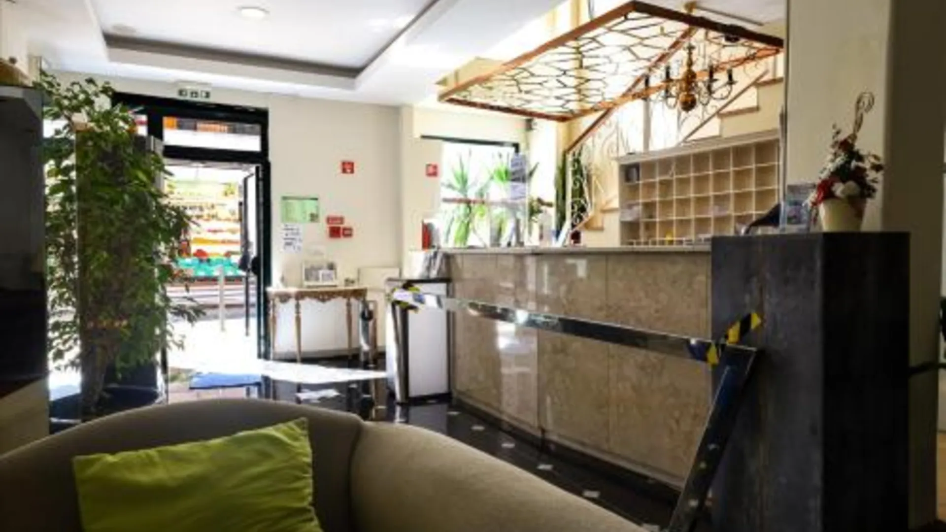 마데이라 섬 레지덴셜 콜롬보 3성급 호텔 스위트룸