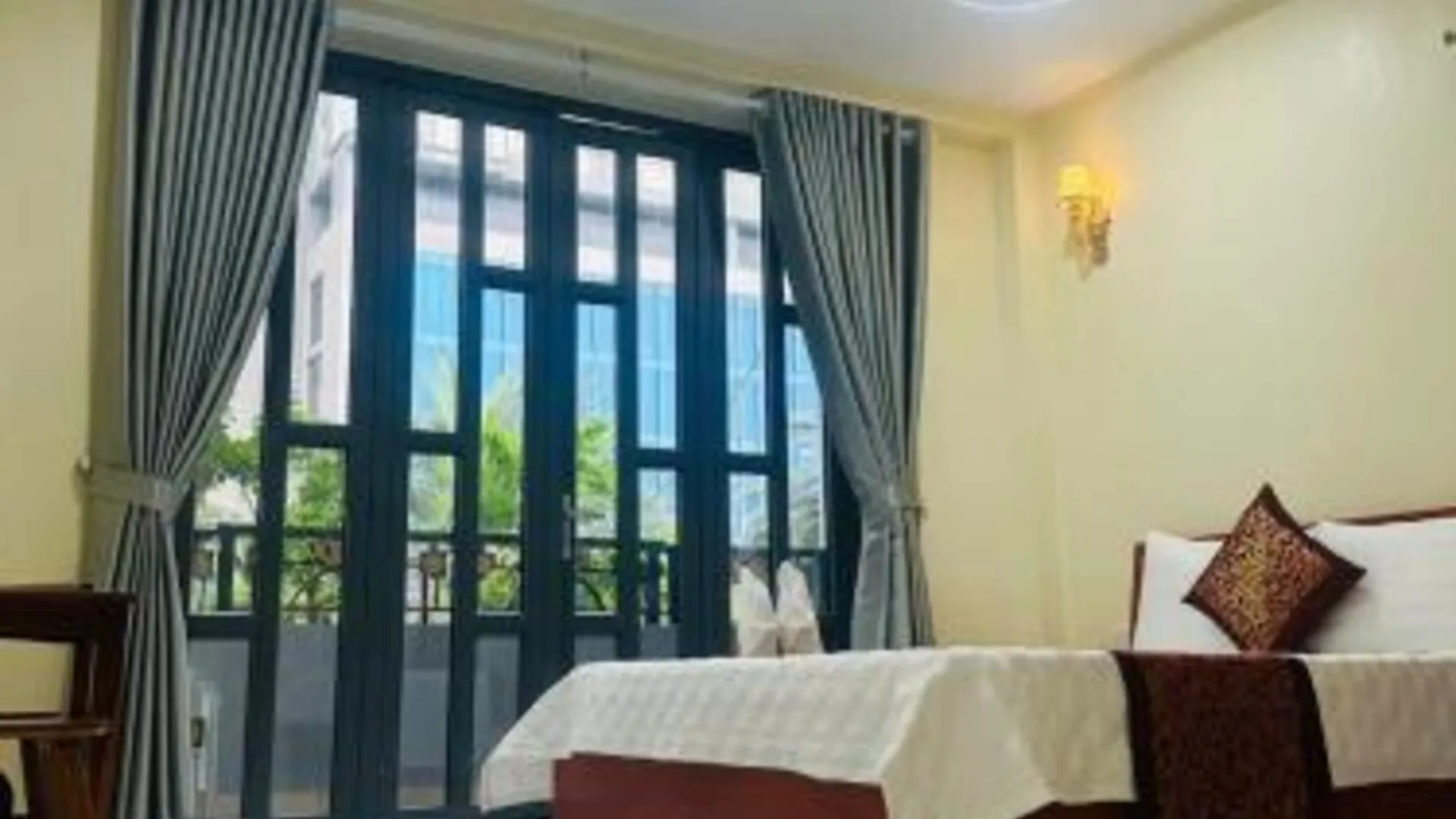 호치민 Khách Sạn Minh Thịnh 호텔 객실