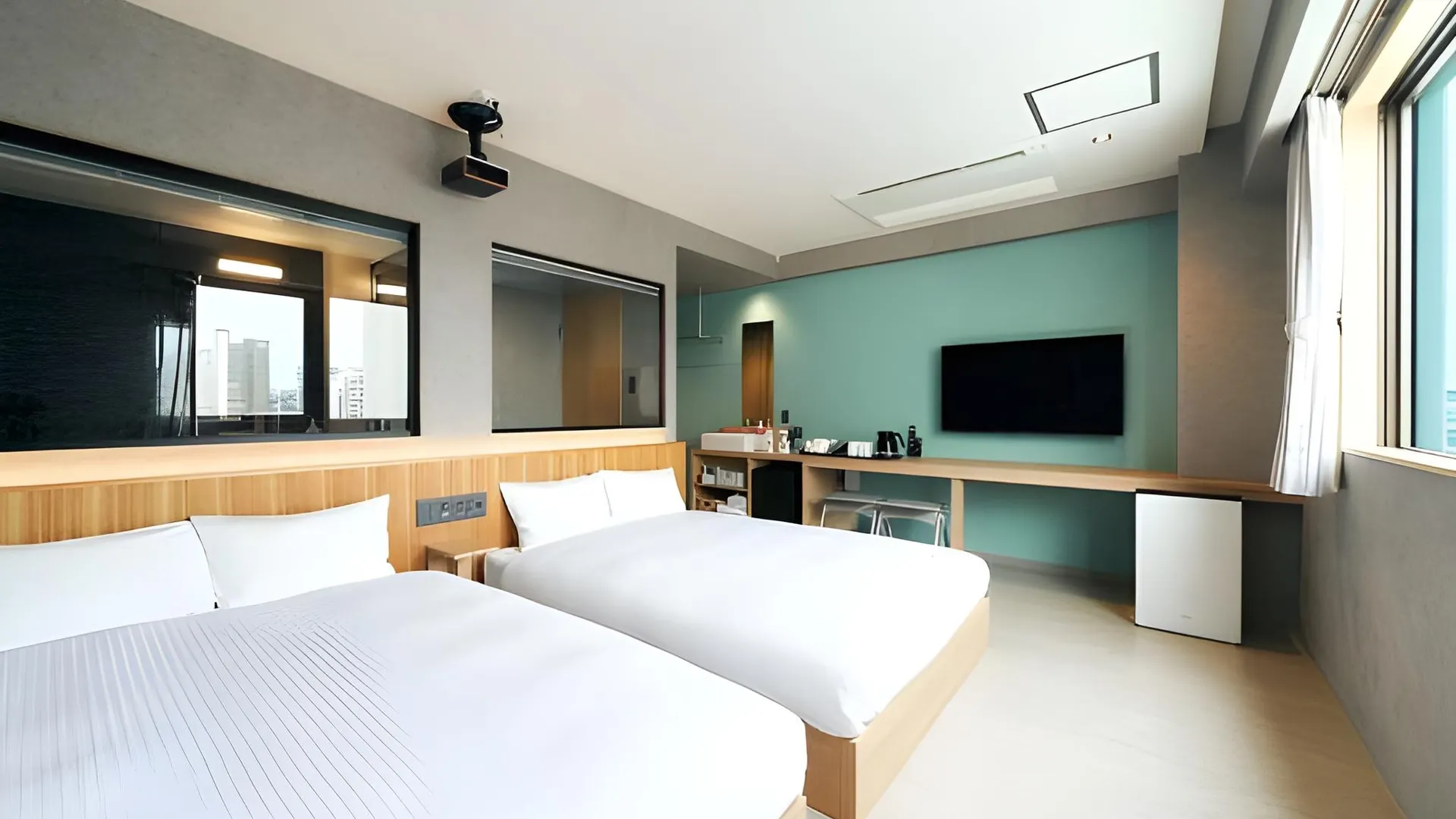 오키나와 본섬 레이서 오키나와 나하 도마리 부두 4성급 호텔 스위트룸