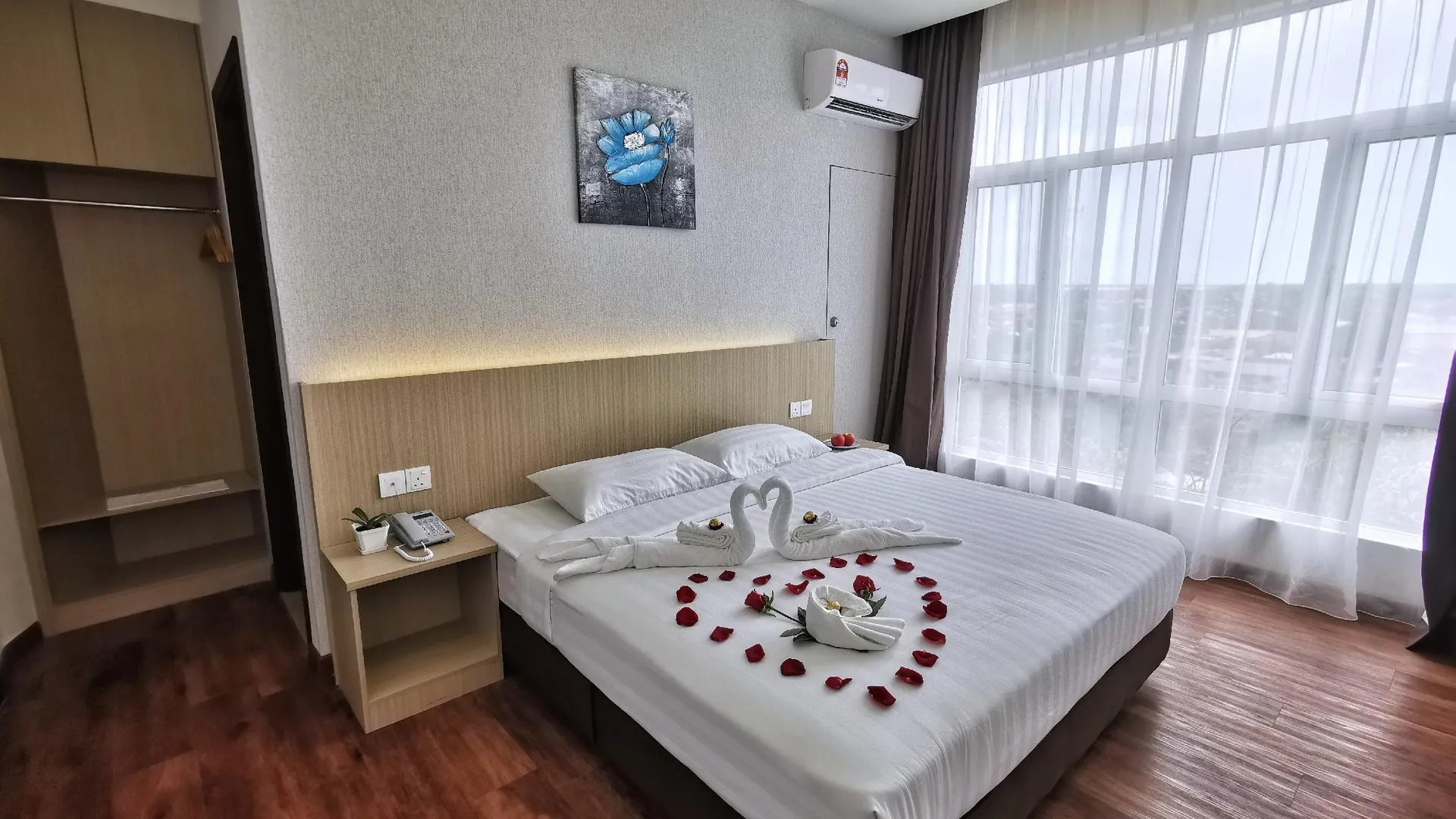 셈포르나 그린 월드 호텔 3성급 호텔 스위트룸