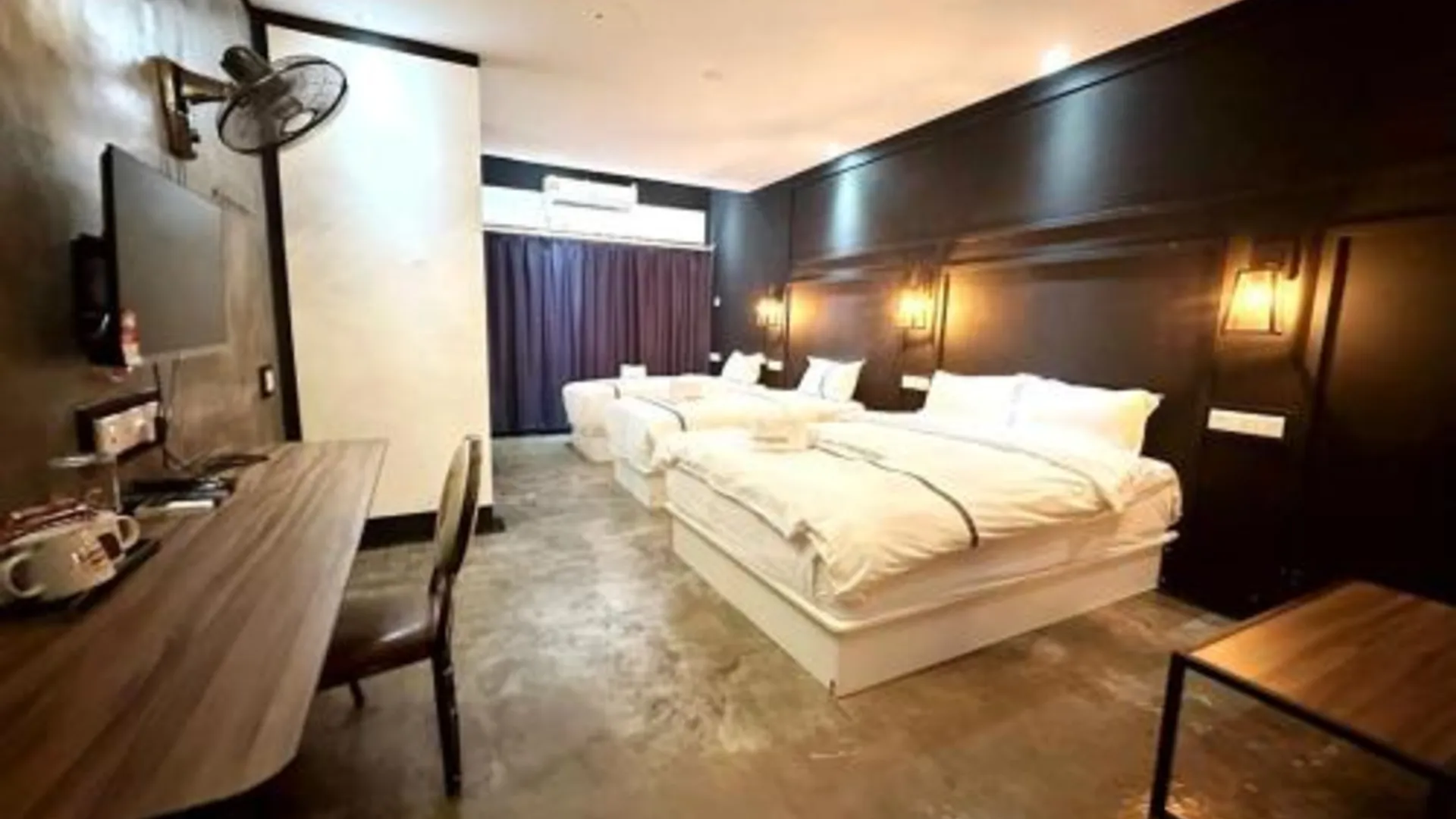 라하트 CJ 하우스 스테이션 18 - 이포 호텔 객실