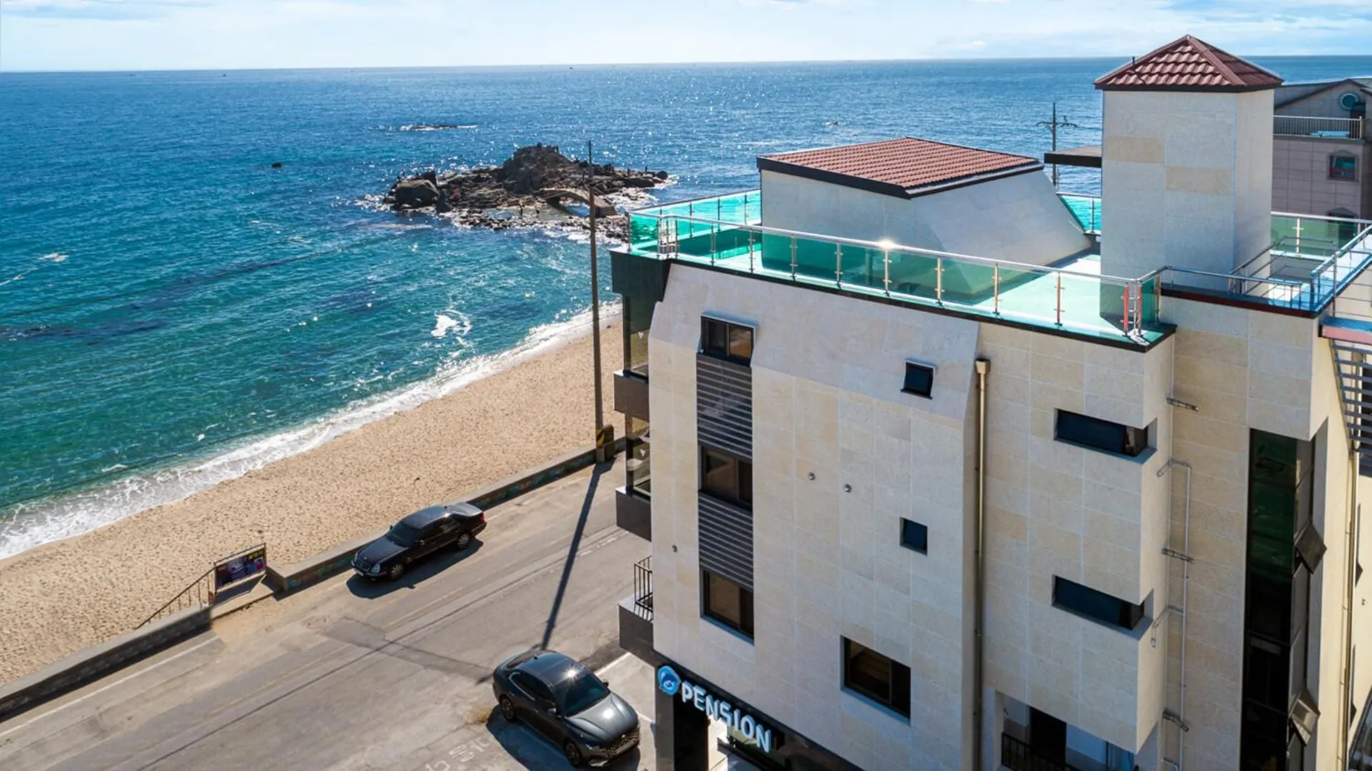 강릉 강릉 돌고래 스파 펜션 3성급 게스트하우스 수영장