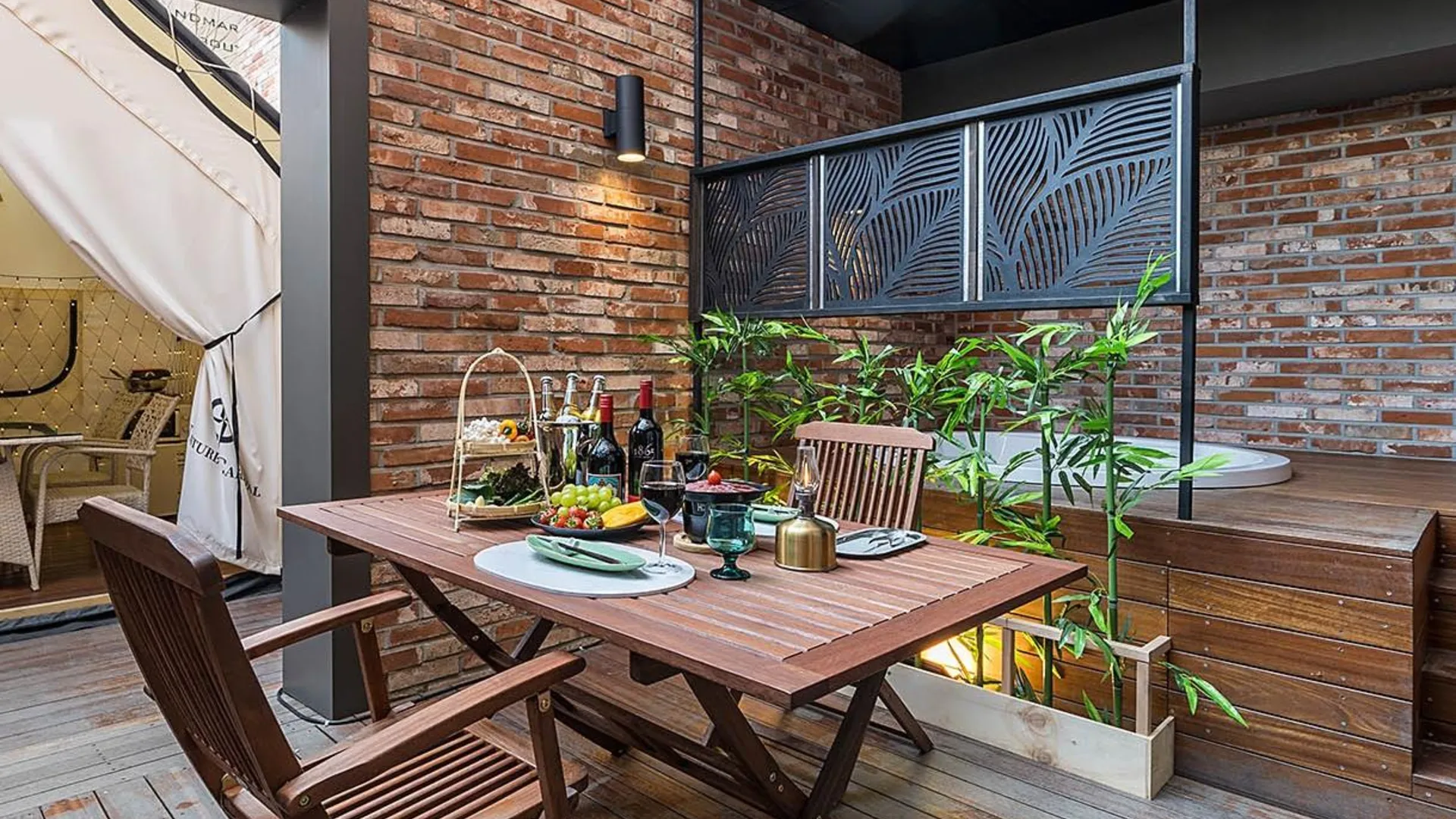 시흥 월곶 브라운도트 월곶역점 호텔 수영장