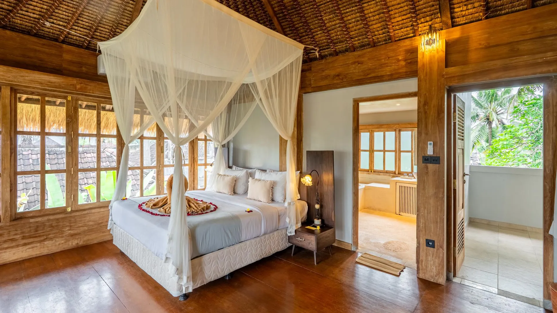 발리 로카사리 리트리트 3성급 호텔 전망