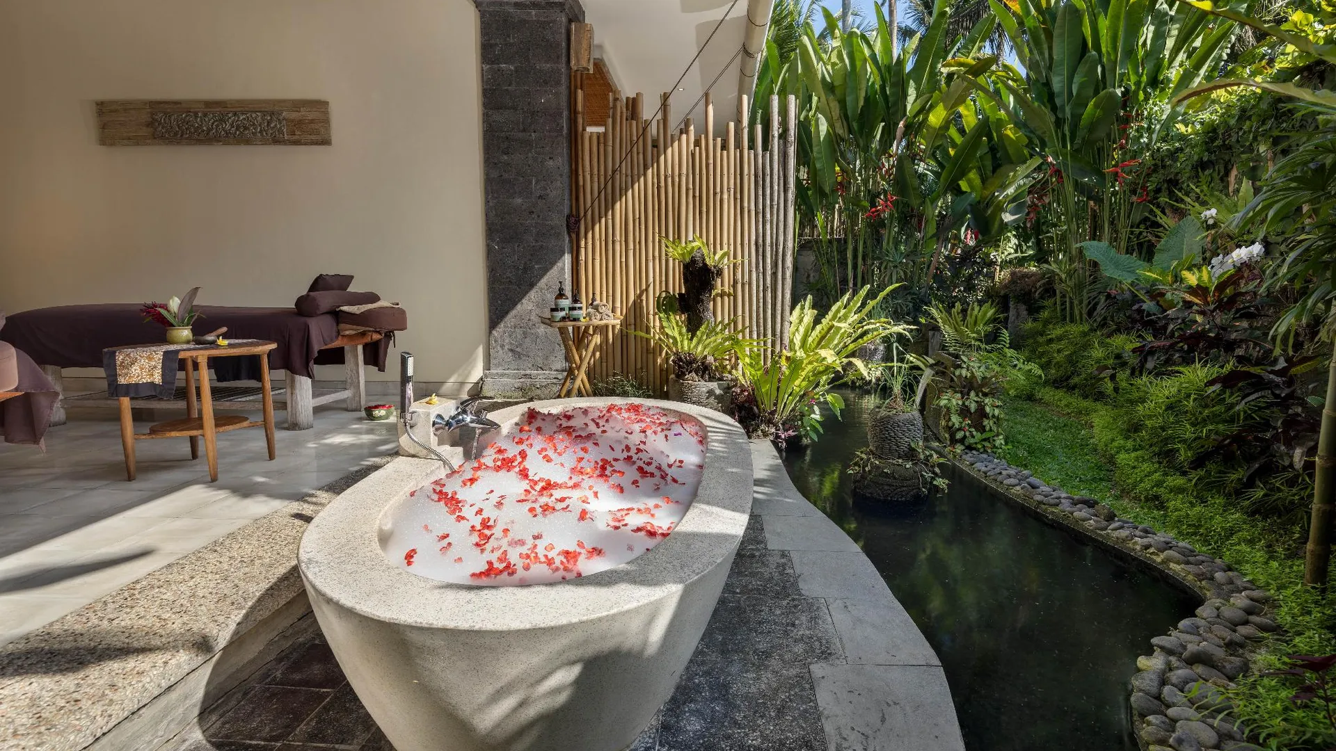 발리 더 산카라 리조트 앤 스파 4성급 호텔 외관