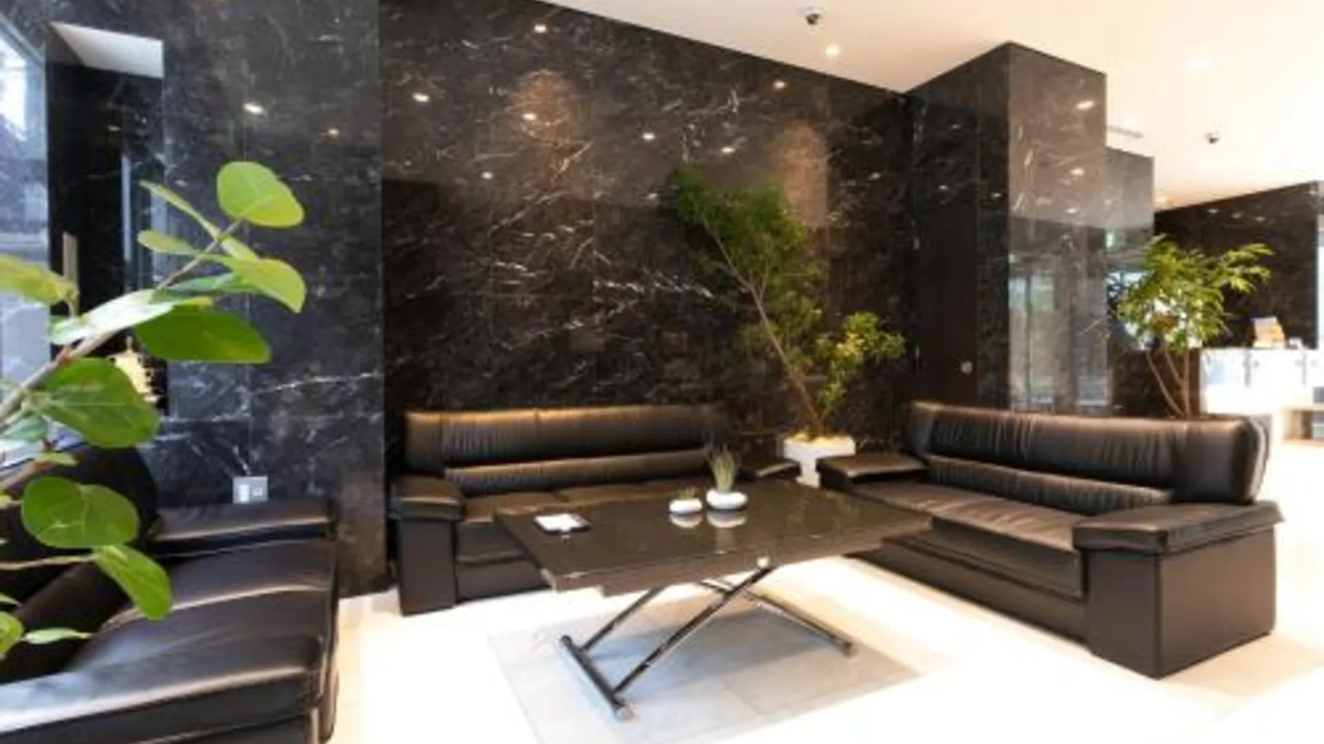 오사카 토호 호텔 난바 모토마치 3성급 호텔 로비