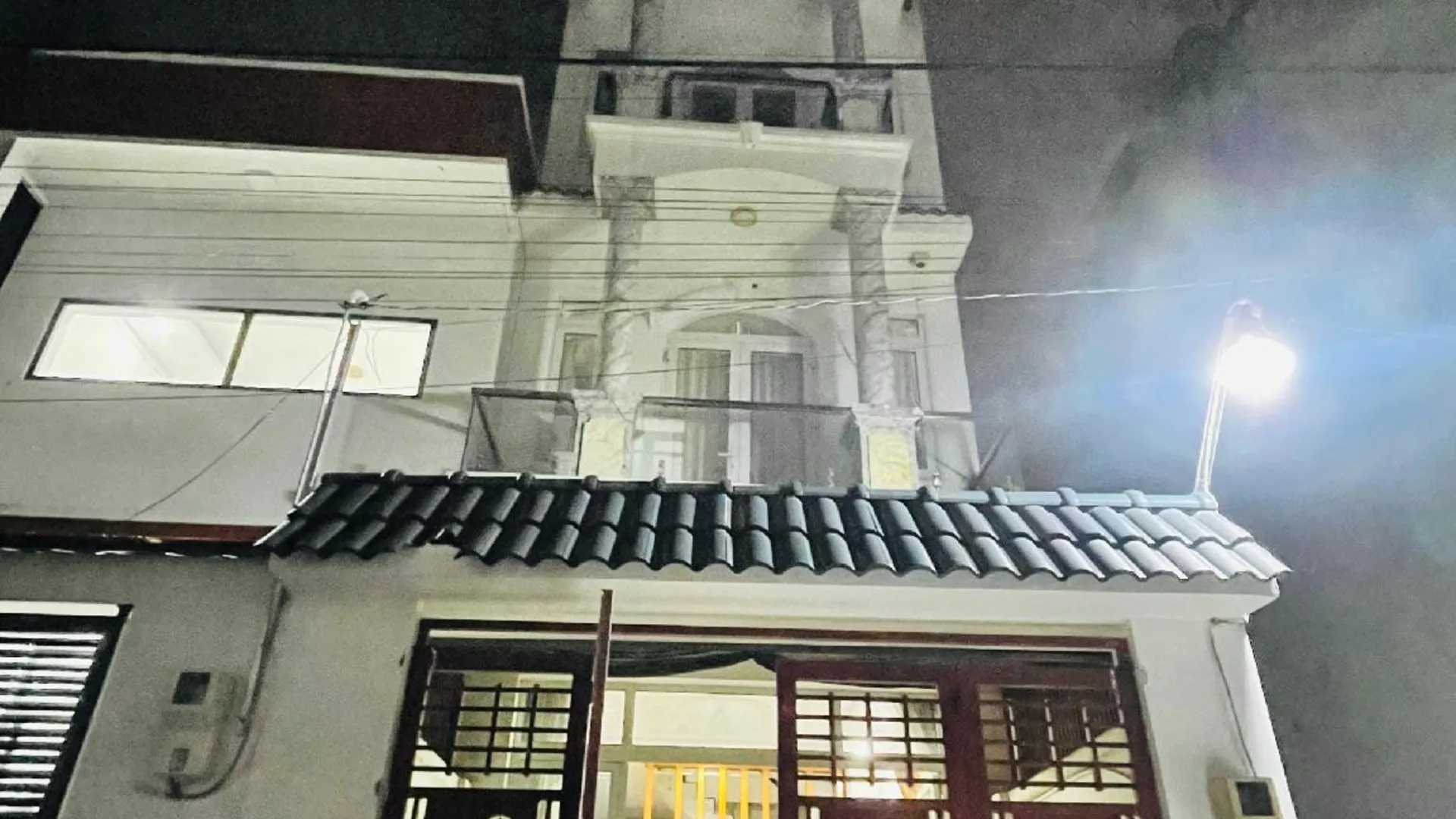 호치민 투덕의 프라이빗 하우스 (20m², 침실 1개, 프라이빗 욕실 1개) 2성급 게스트하우스 외관