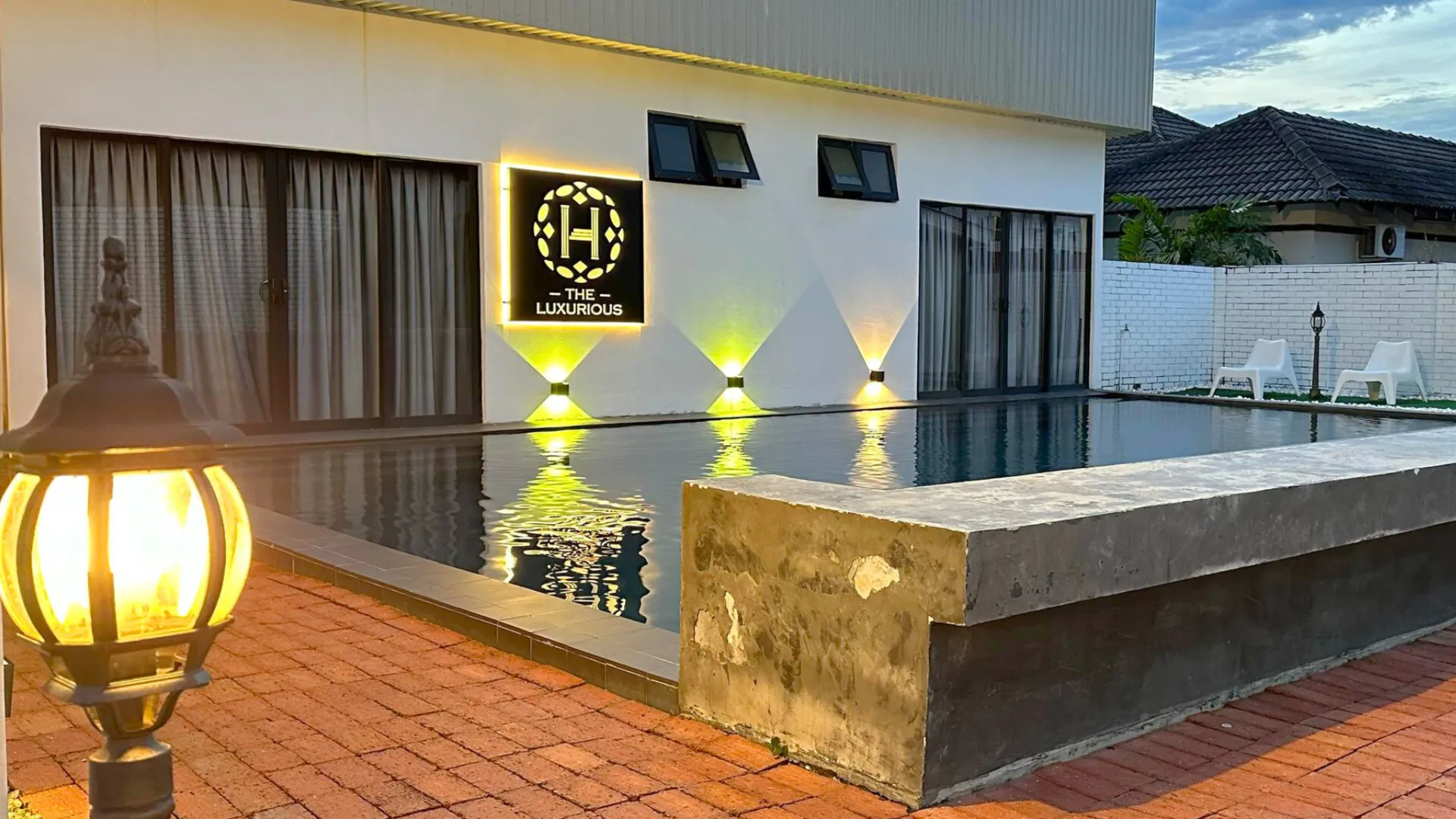 말라카 알러 가자의 빌라 (1000m², 침실 4개, 프라이빗 욕실 4개) 4성급 싱글룸 로비