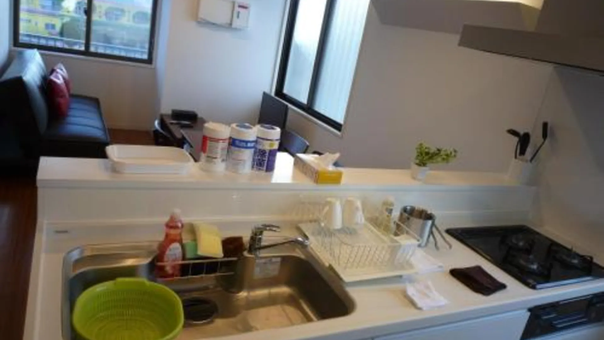 오키나와 본섬 미하막 3성급 게스트하우스 로비