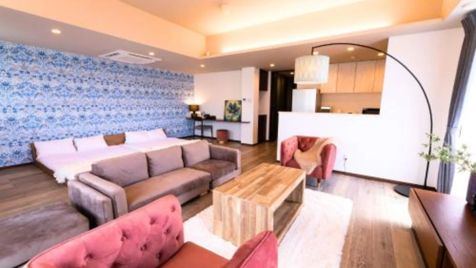 오키나와 본섬 브레이키 호텔 4성급 게스트하우스 스위트룸