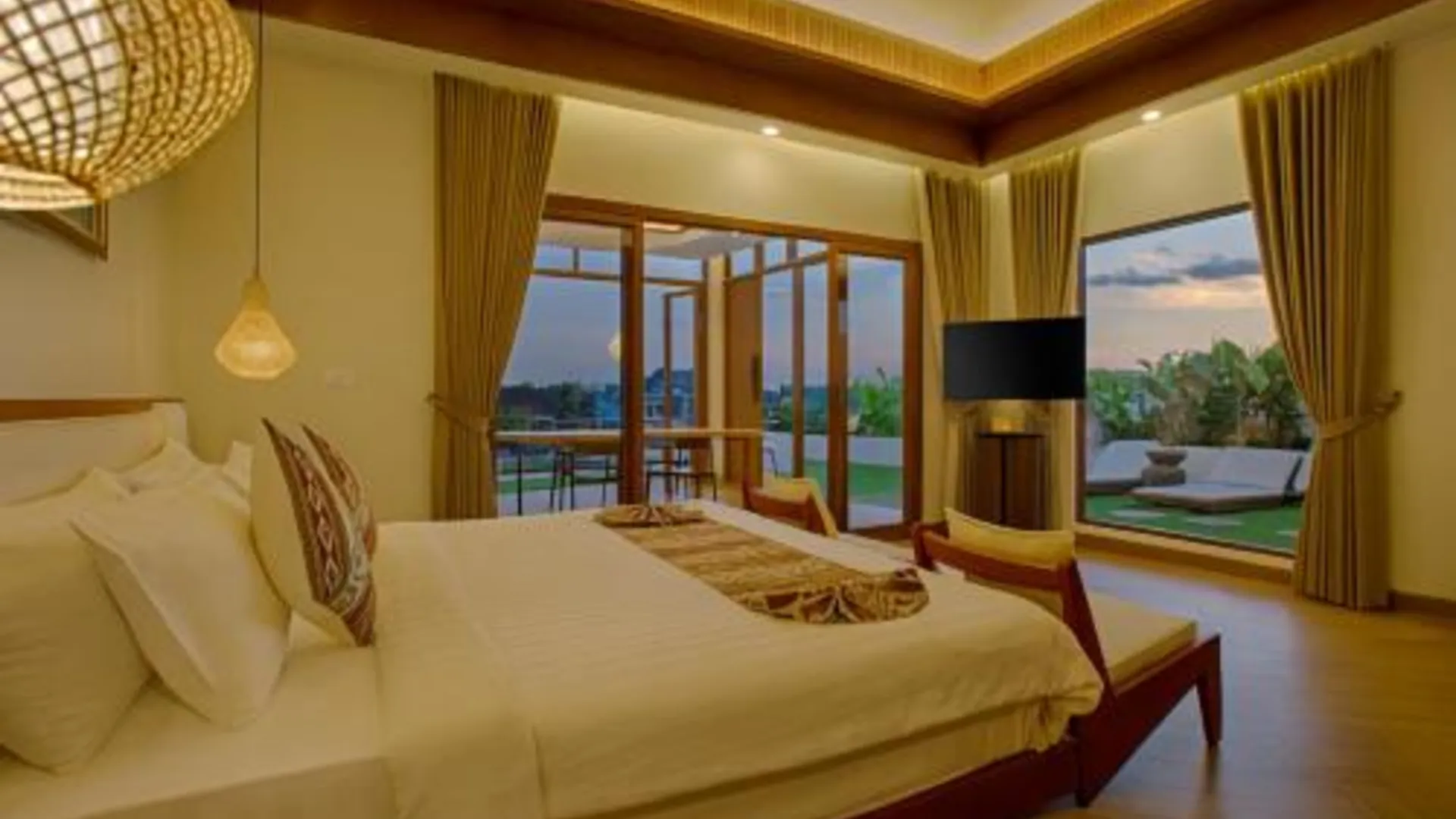 발리 마이 빌라 앤 리조트 짱구 4성급 호텔 스위트룸