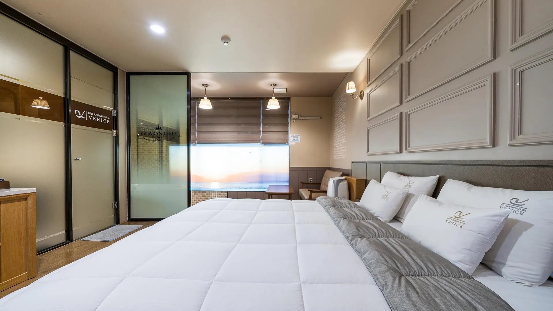 울산 울산 정자동 베니스 2성급 호텔 스위트룸