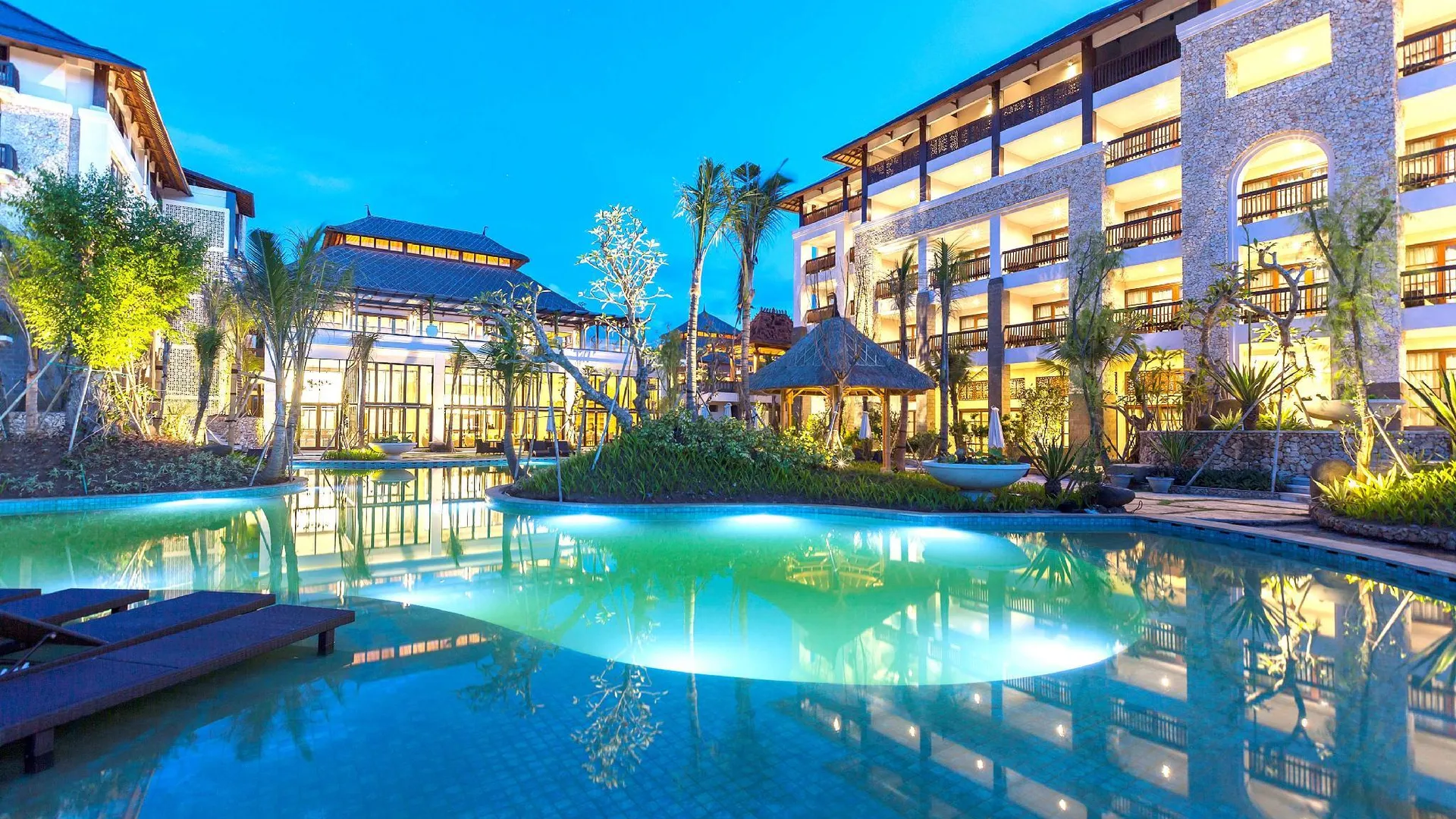 발리 로얄 튤립 스프링힐 리조트 짐바란 5성급 호텔 로비