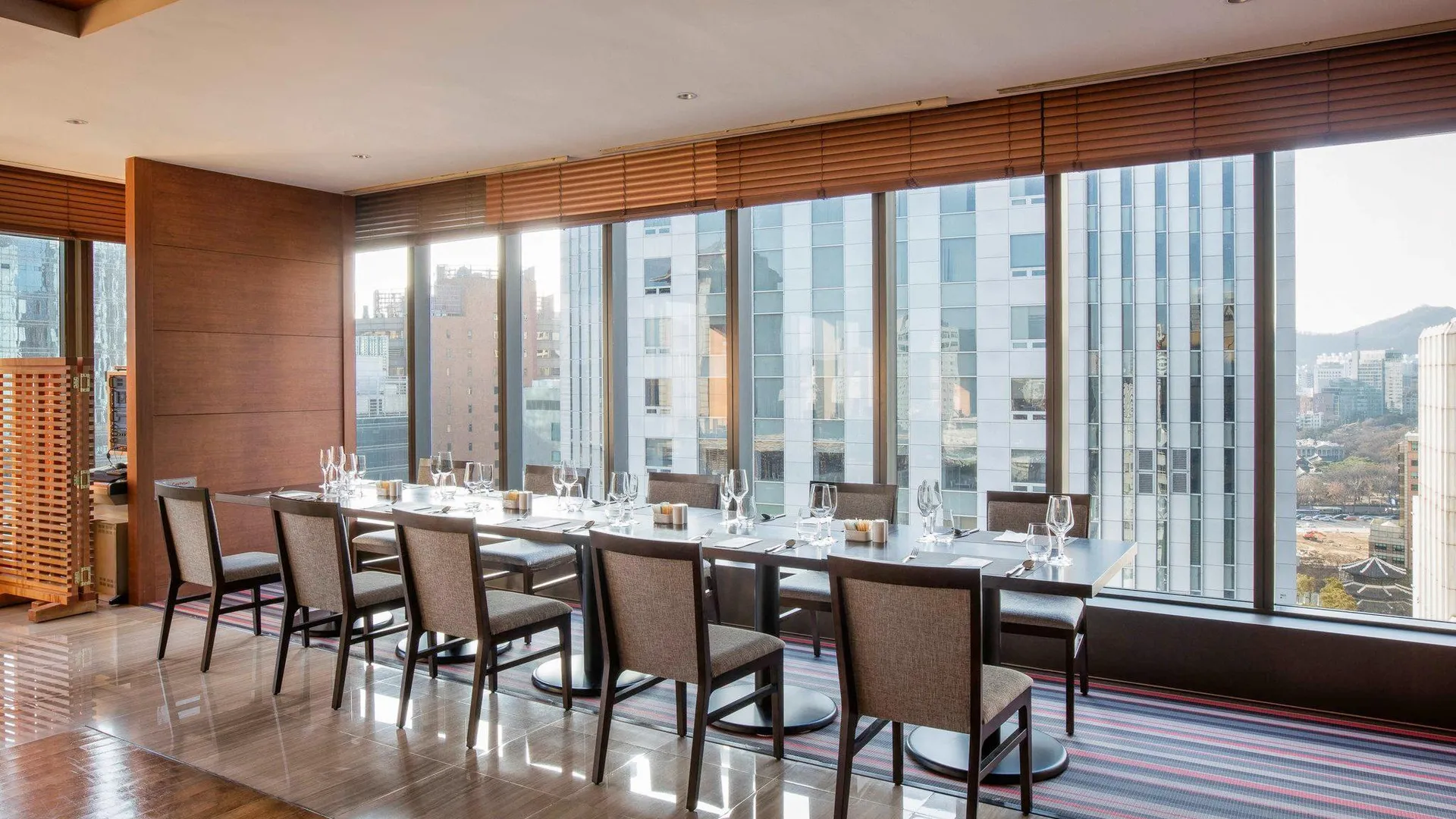 서울 이비스 앰배서더 서울 명동 3성급 호텔 스위트룸