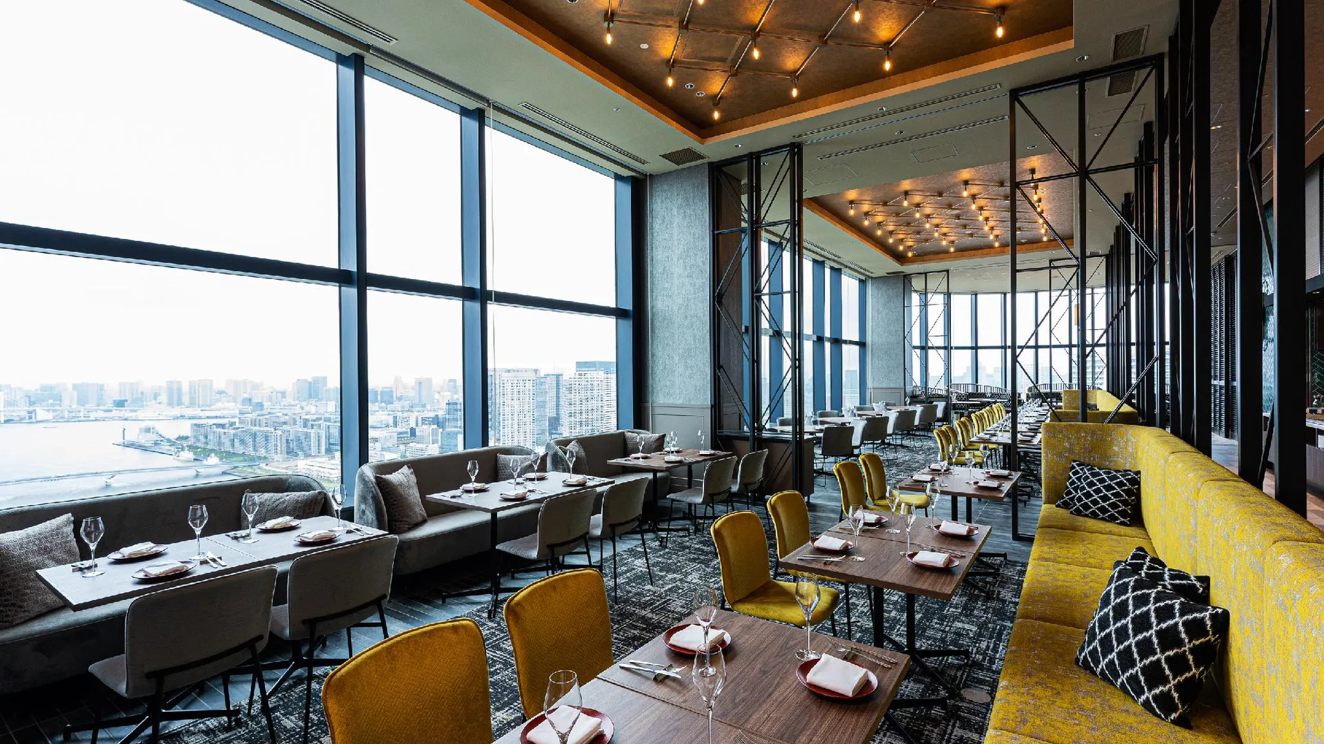 도쿄 / 동경 미츠이 가든 호텔 토요스 프리미어 / 도쿄 5성급 호텔 로비