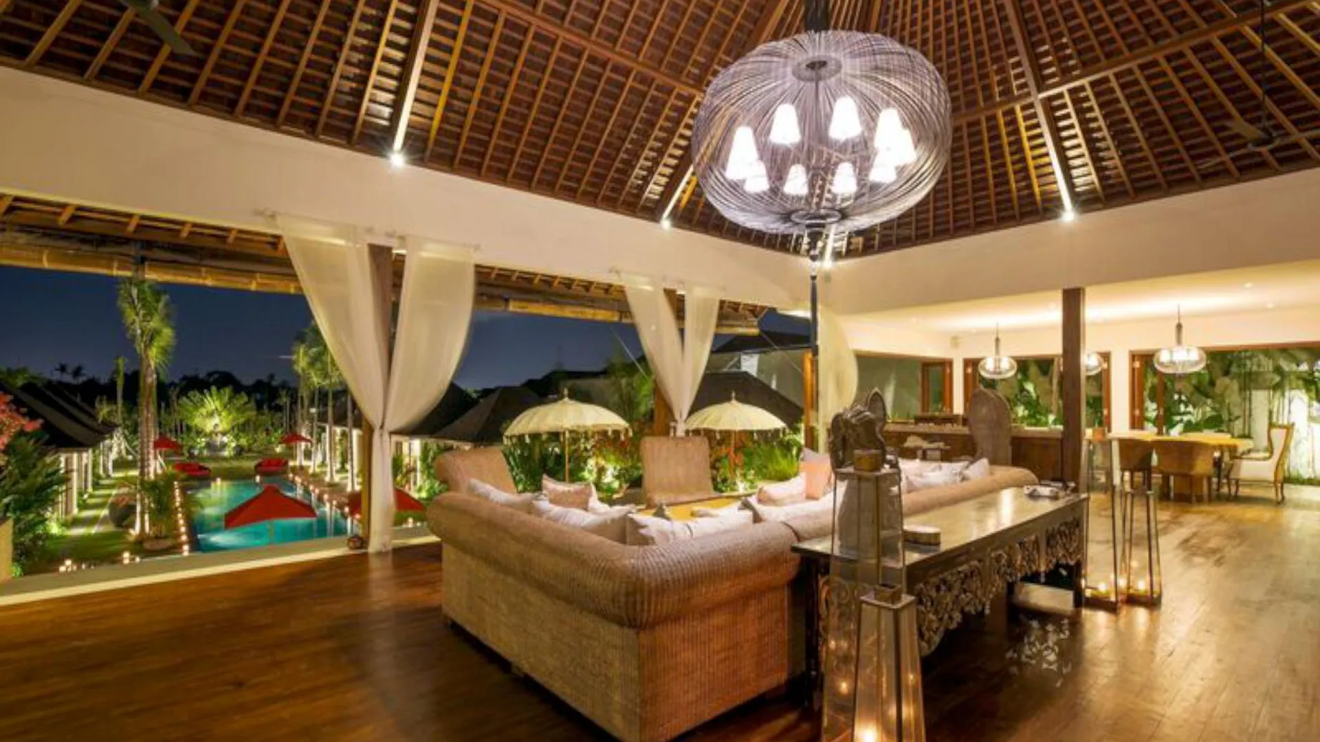 발리 나티 빌라 3성급 호텔 전망